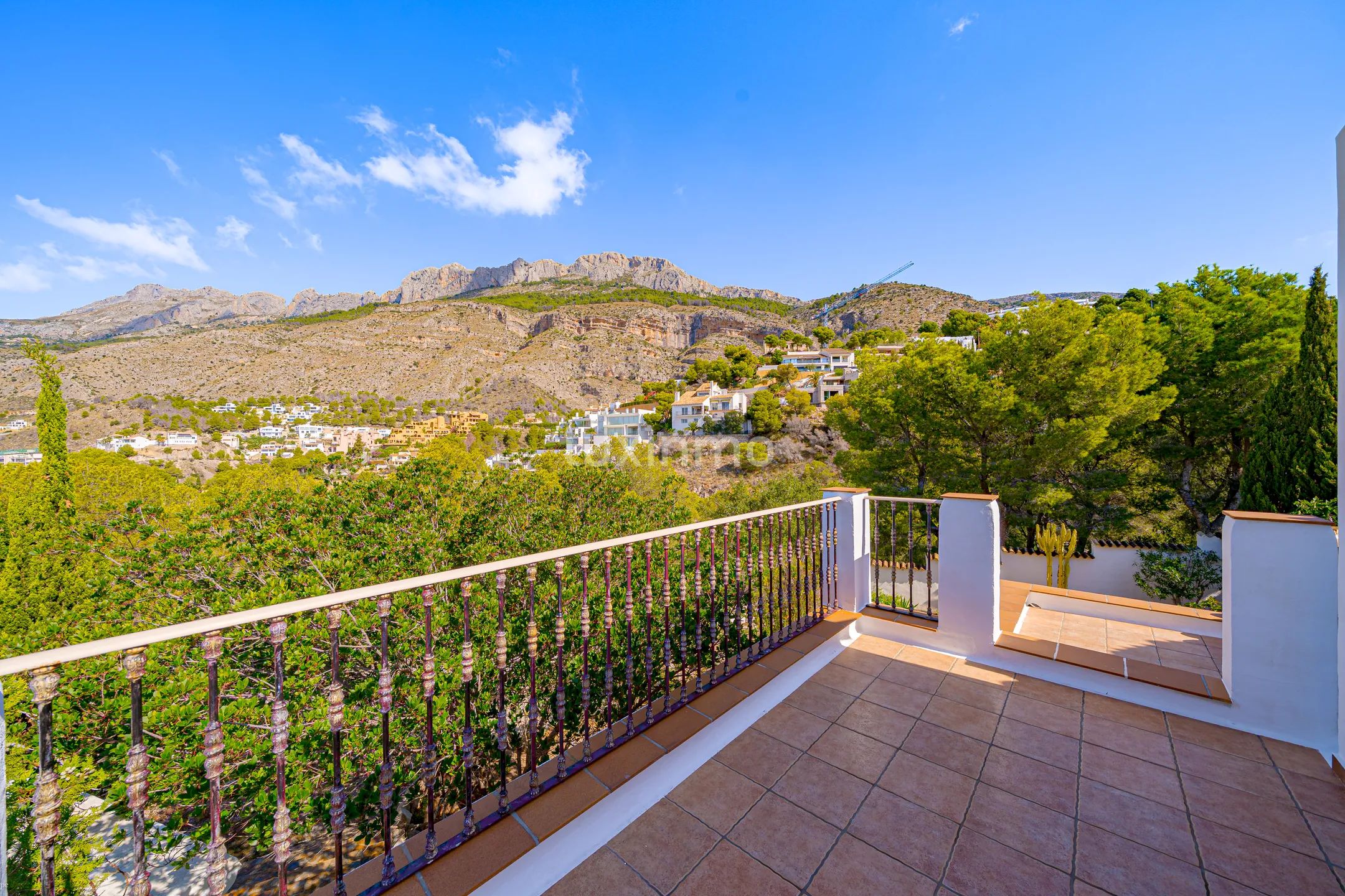 Mediterranean luxury villa with sea views in Altea — photo 21