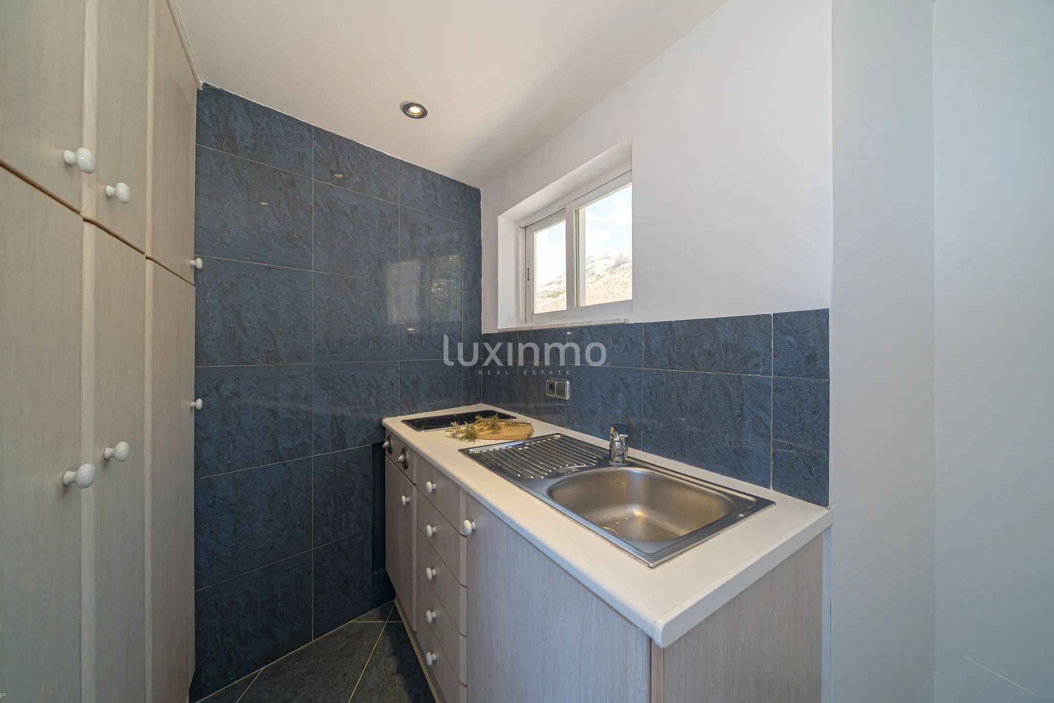 Charmante villa in mediterrane stijl met 4 slaapkamers en uitzicht op zee — photo 23