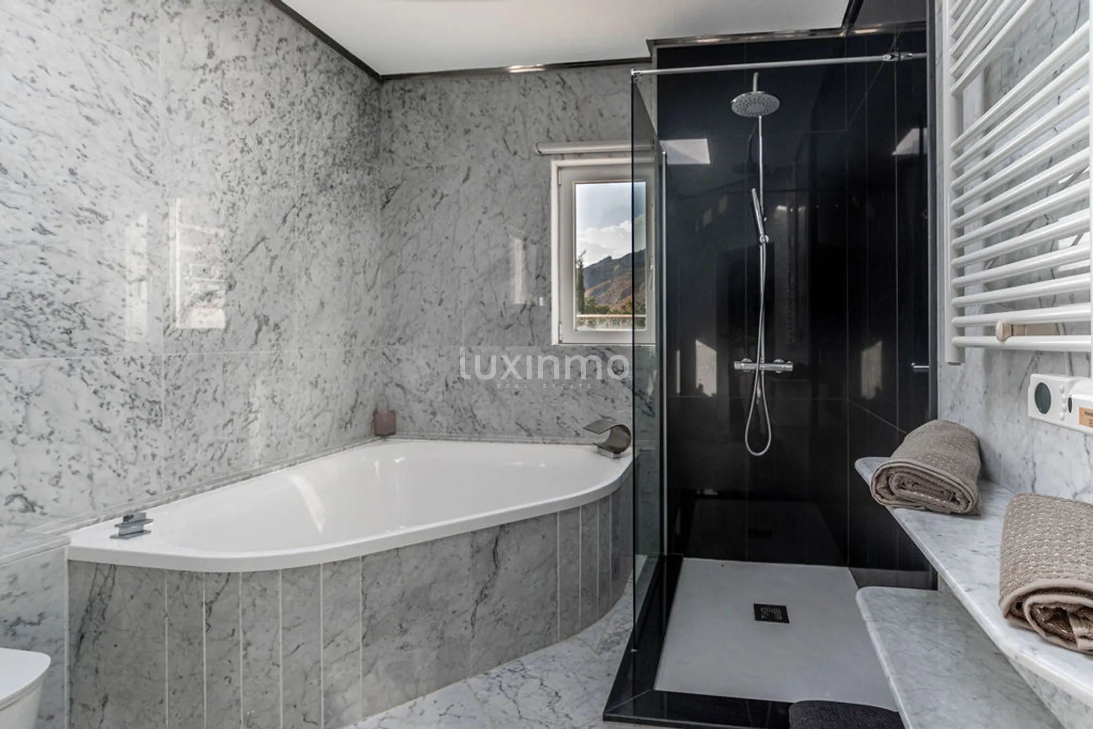 Mediterranean luxury villa with sea views in Altea — photo 18