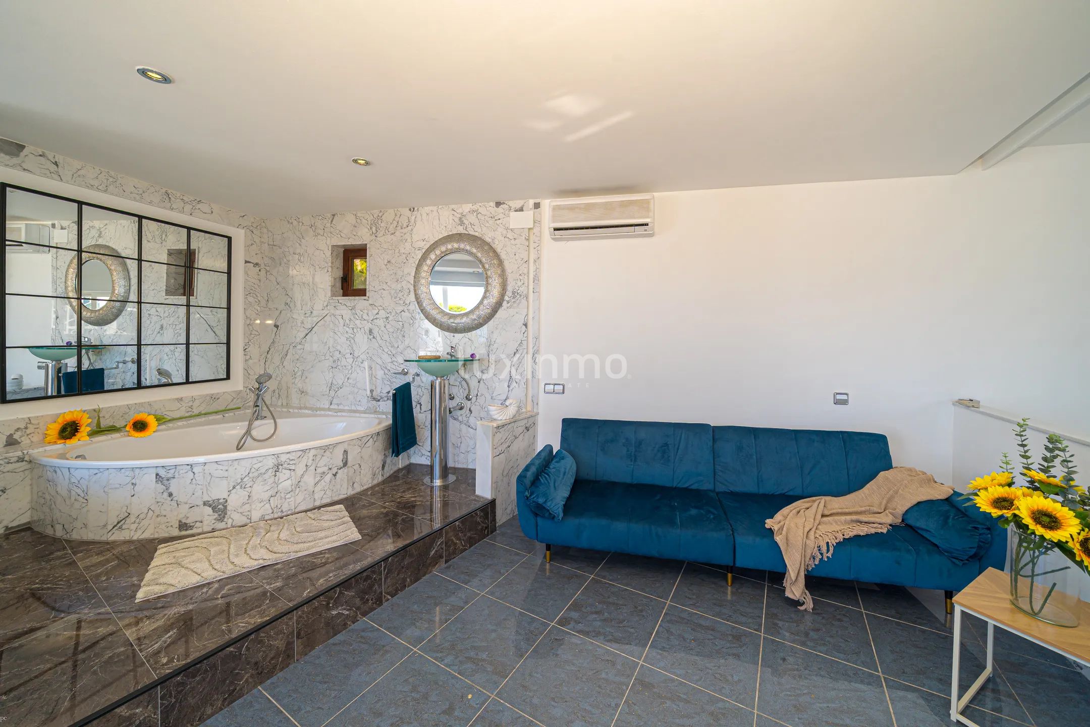 Charmante villa in mediterrane stijl met 4 slaapkamers en uitzicht op zee — photo 21
