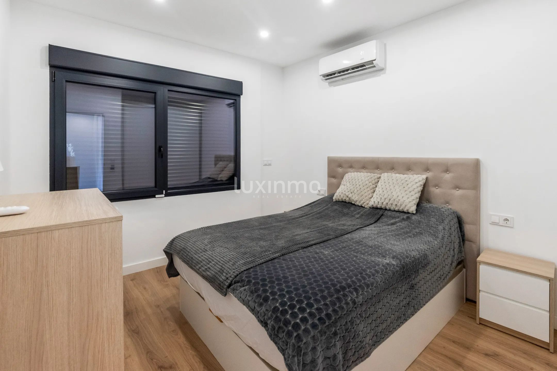 Luxury Modern Duplex in Benidorm — photo 23