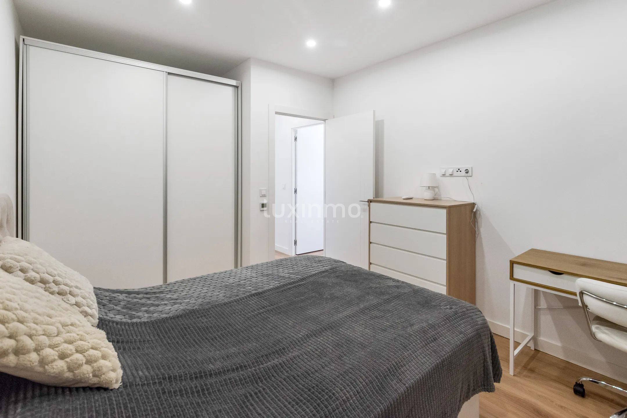 Luxury Modern Duplex in Benidorm — photo 25