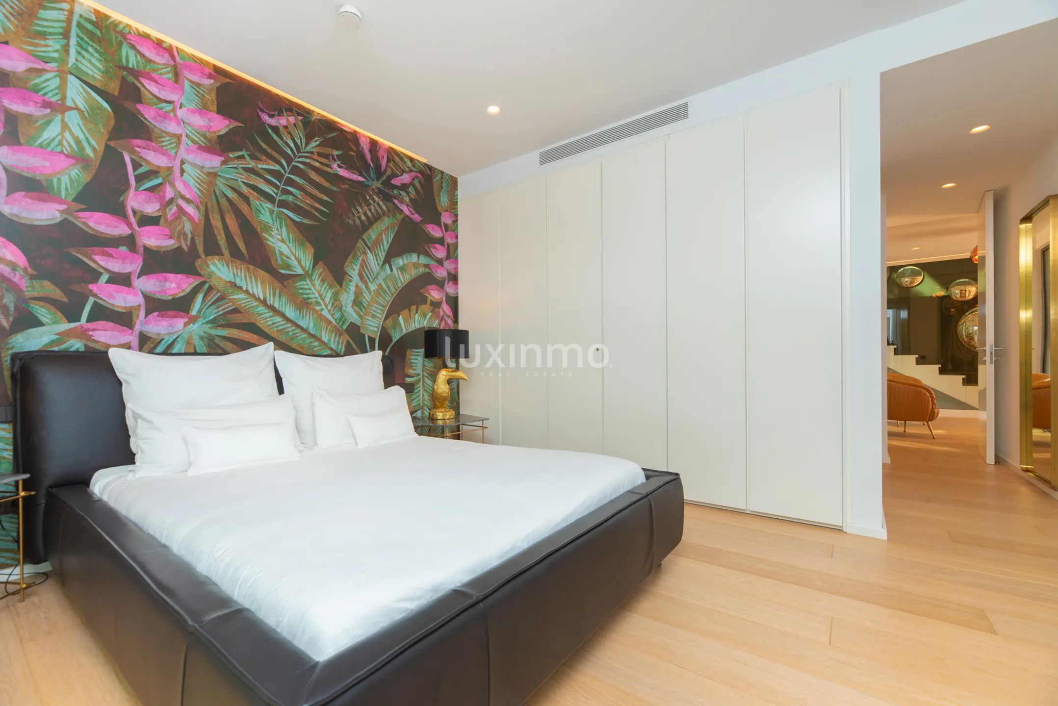 Luxury Villa with Breathtaking Sea Views in Cap Martinet — photo 43