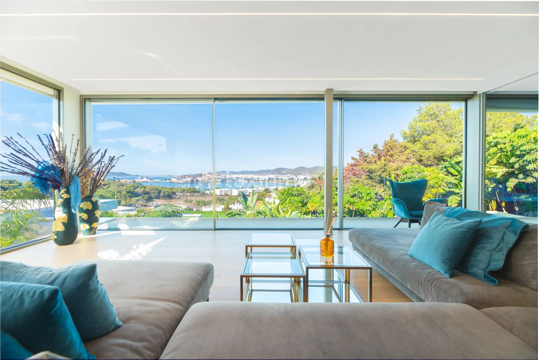 Luxury Villa with Breathtaking Sea Views in Cap Martinet — photo 6
