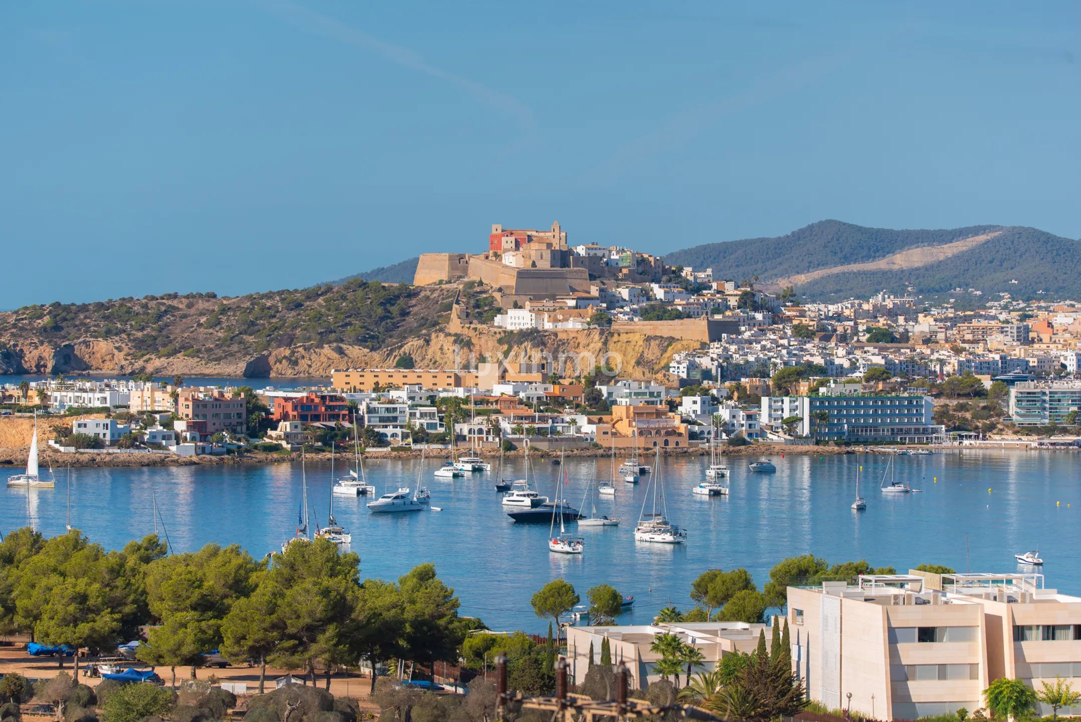 Luxury Villa with Breathtaking Sea Views in Cap Martinet — photo 12