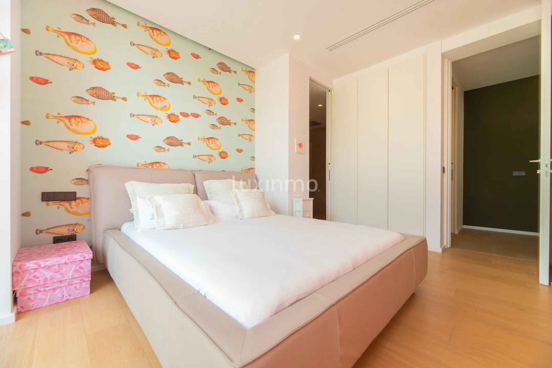 Luxury Villa with Breathtaking Sea Views in Cap Martinet — photo 28