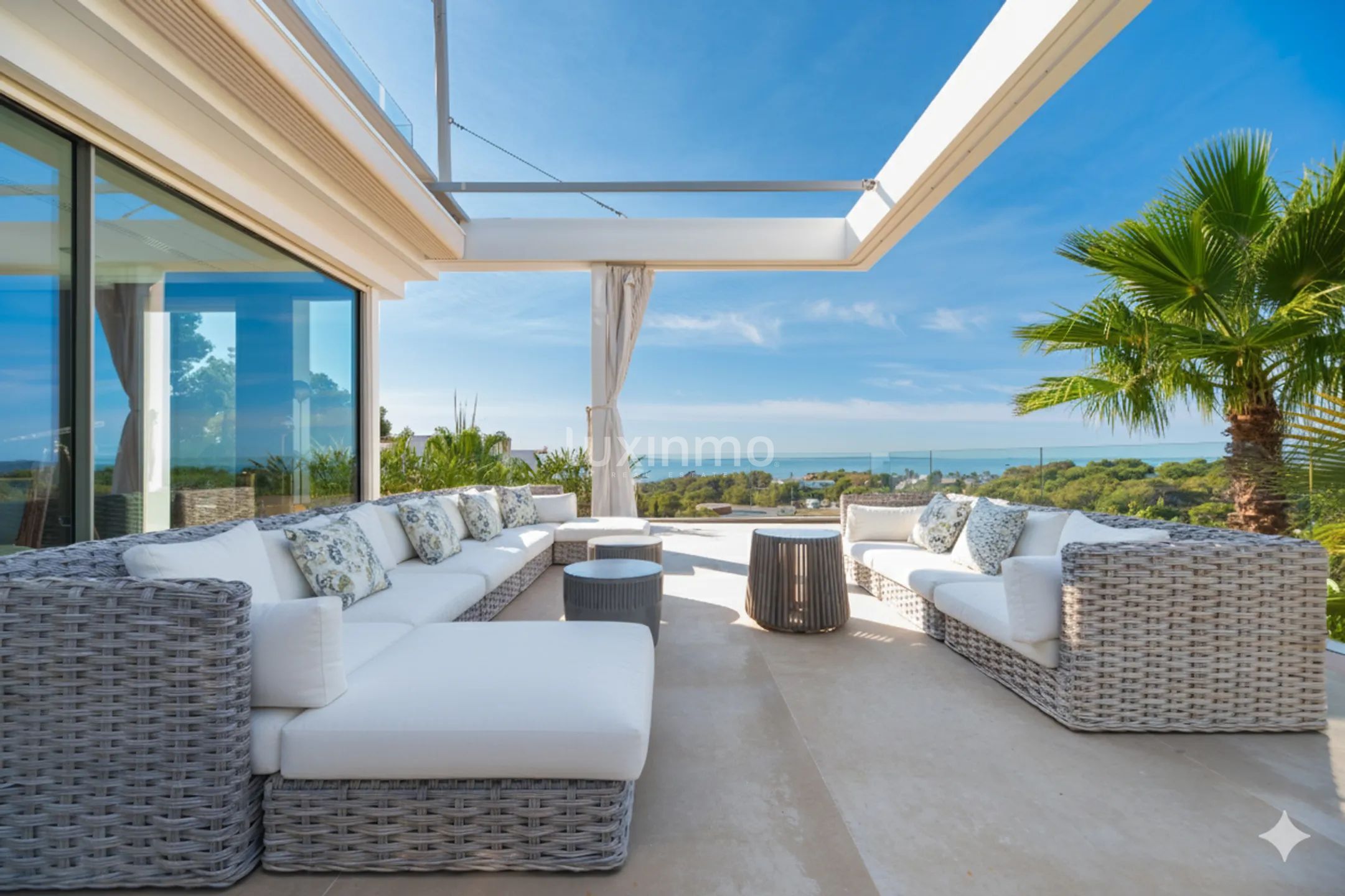 Luxury Villa with Breathtaking Sea Views in Cap Martinet — photo 9