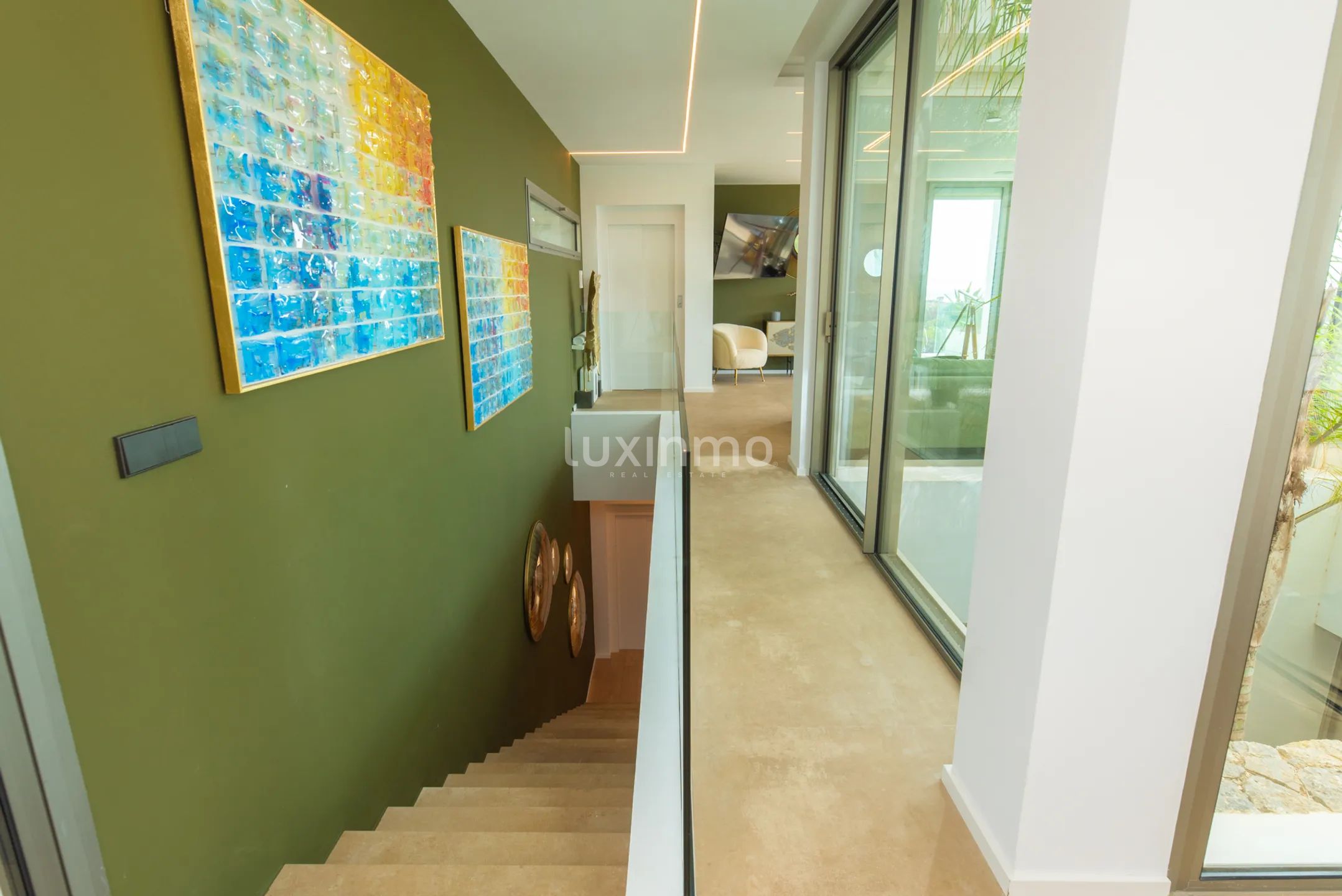 Luxury Villa with Breathtaking Sea Views in Cap Martinet — photo 35