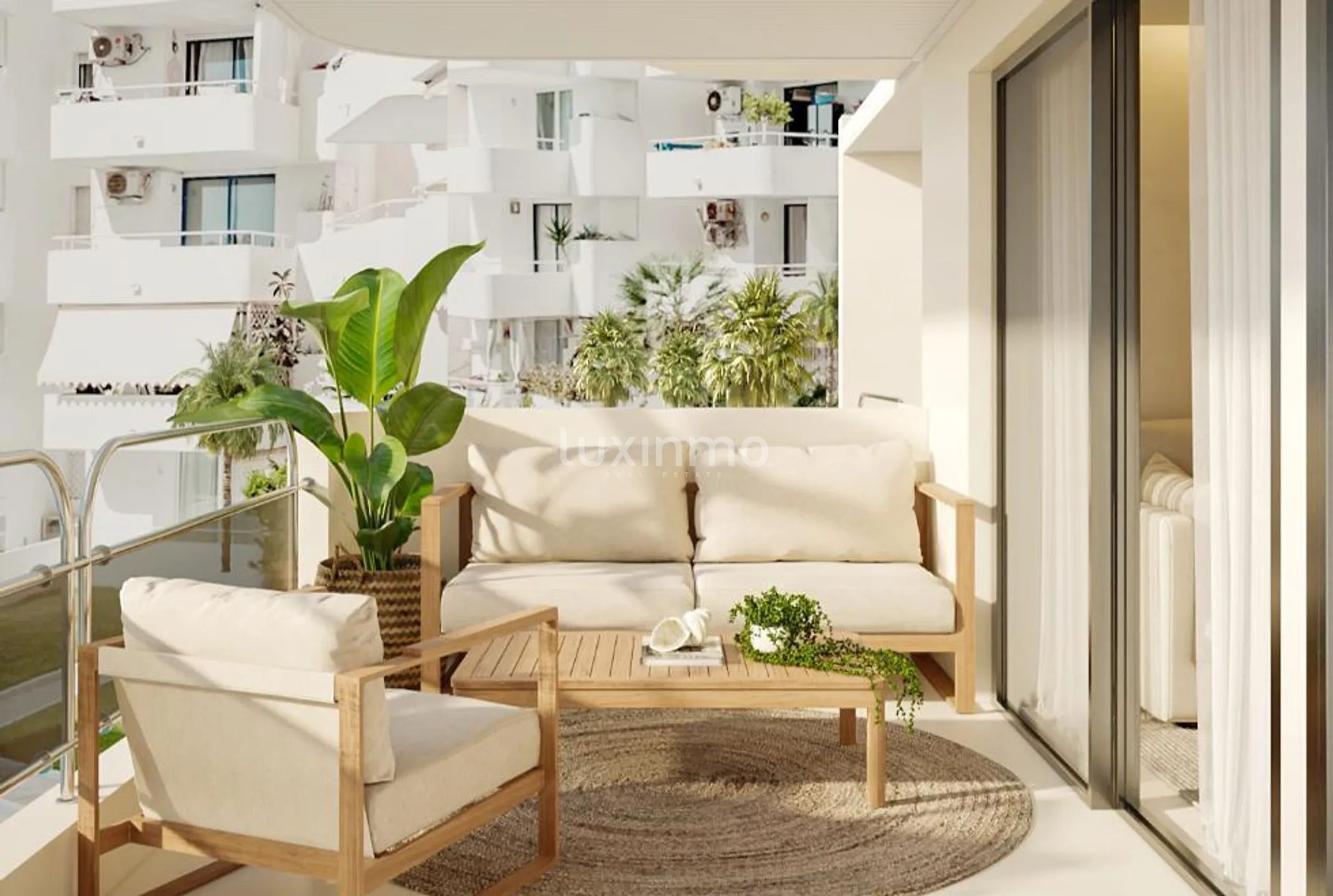 Third-Floor Seafront Apartment | Marina Botafoch – Ibiza — photo 3
