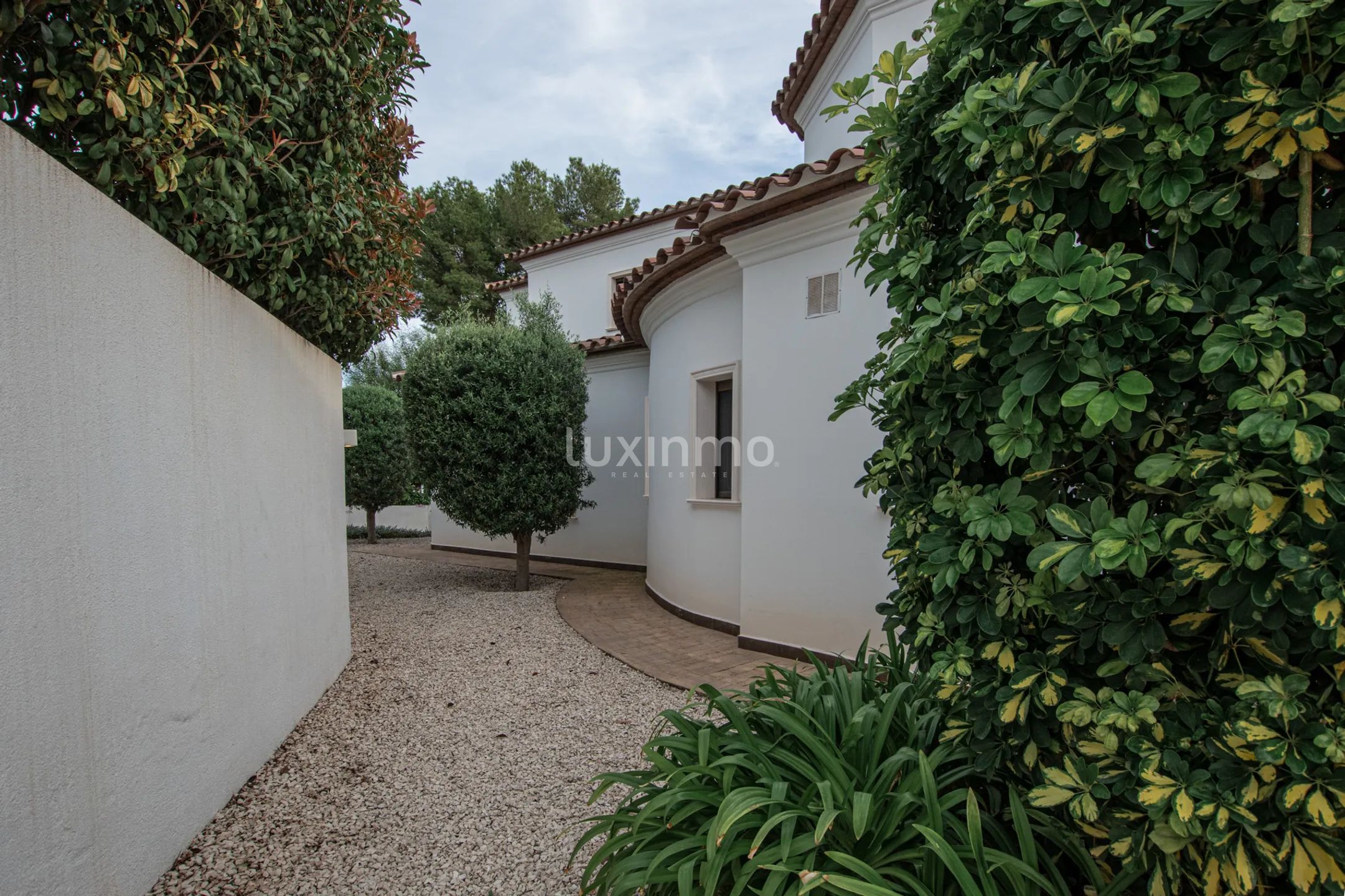 Magnificent villa for sale with panoramic sea views at Cabo Formentor Moraira — photo 10