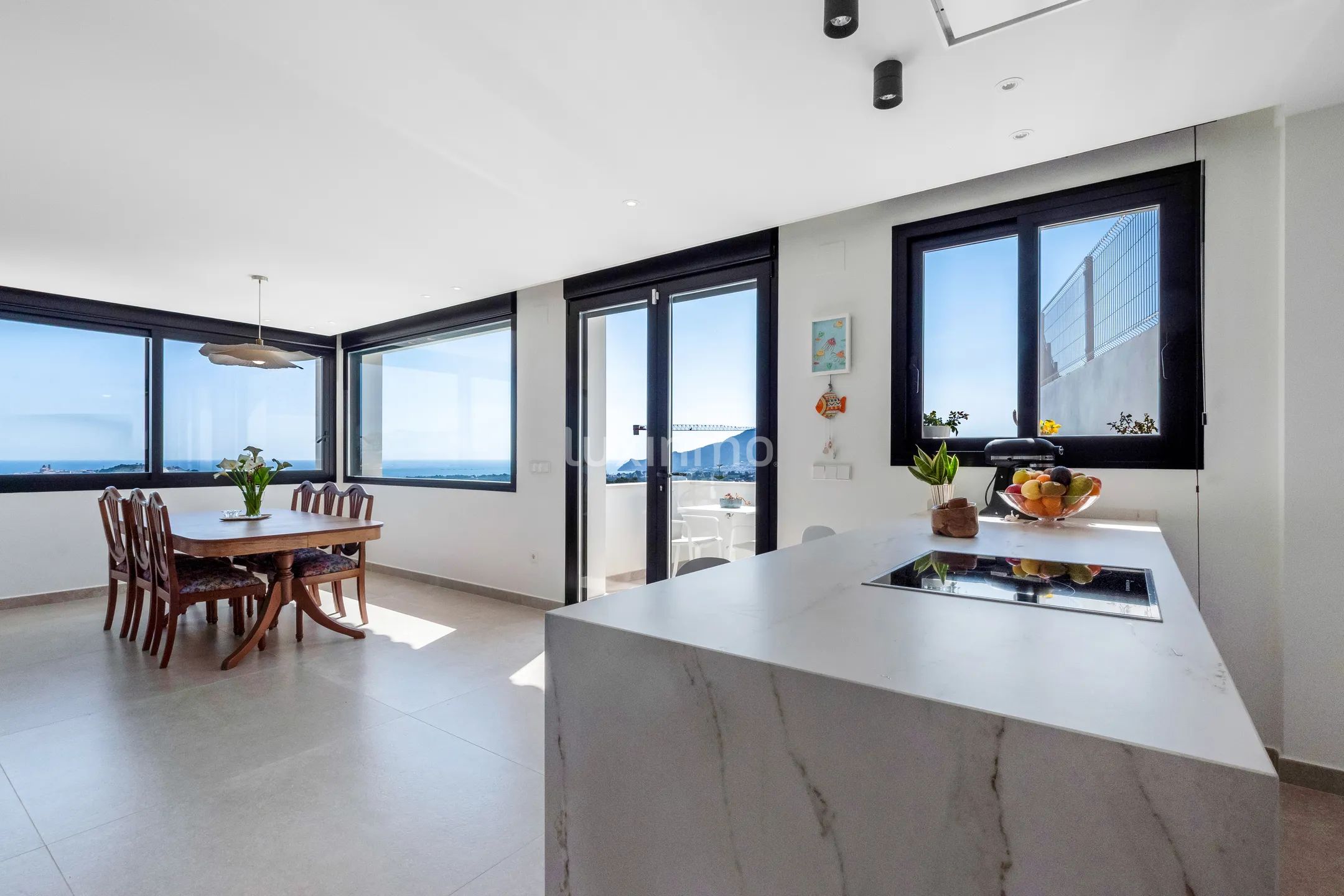 Villa con vistas al mar en alquiler — photo 4