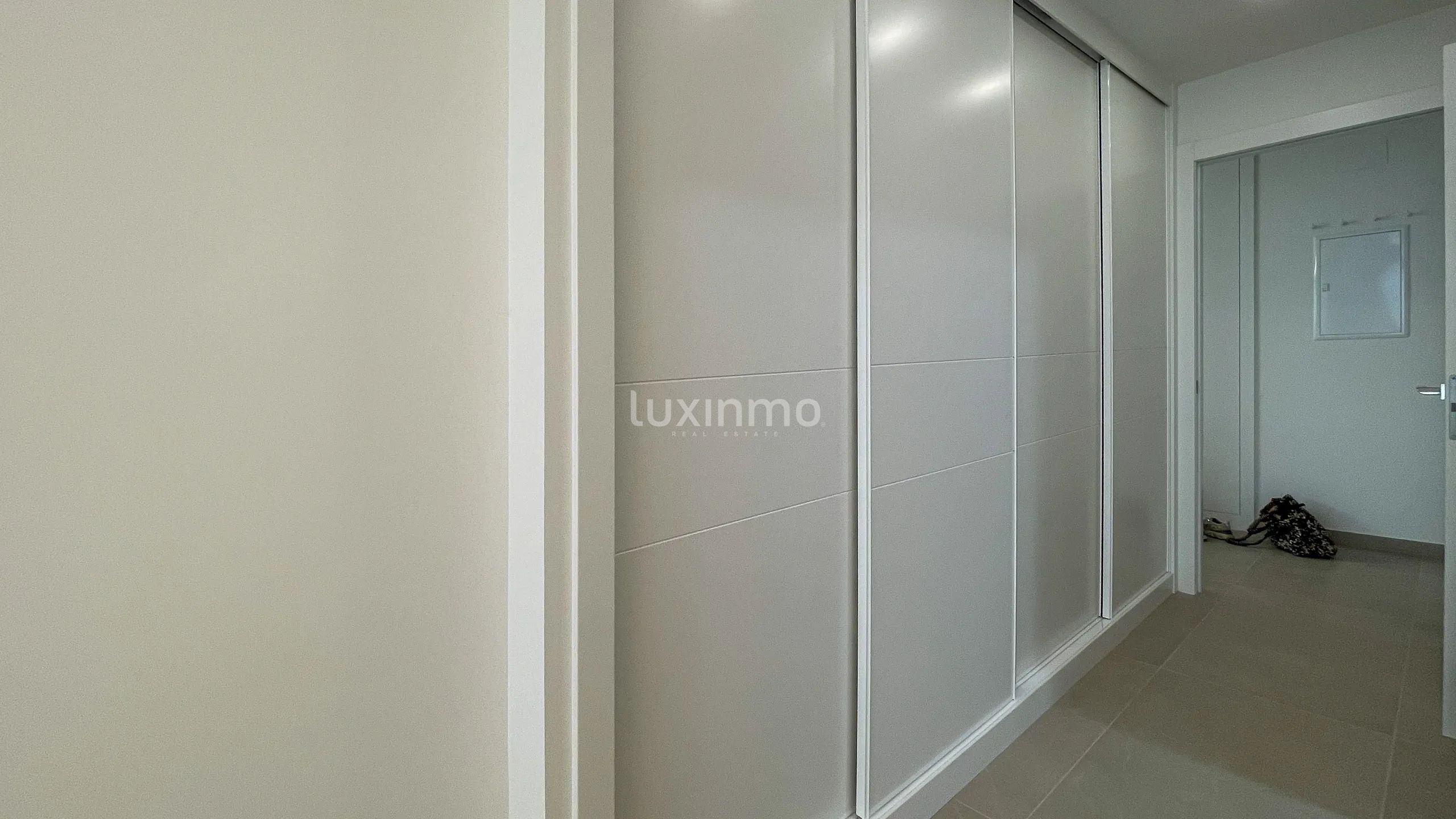 Wohnung in Benidorm zur Langzeitmiete mit Meerblick — photo 12