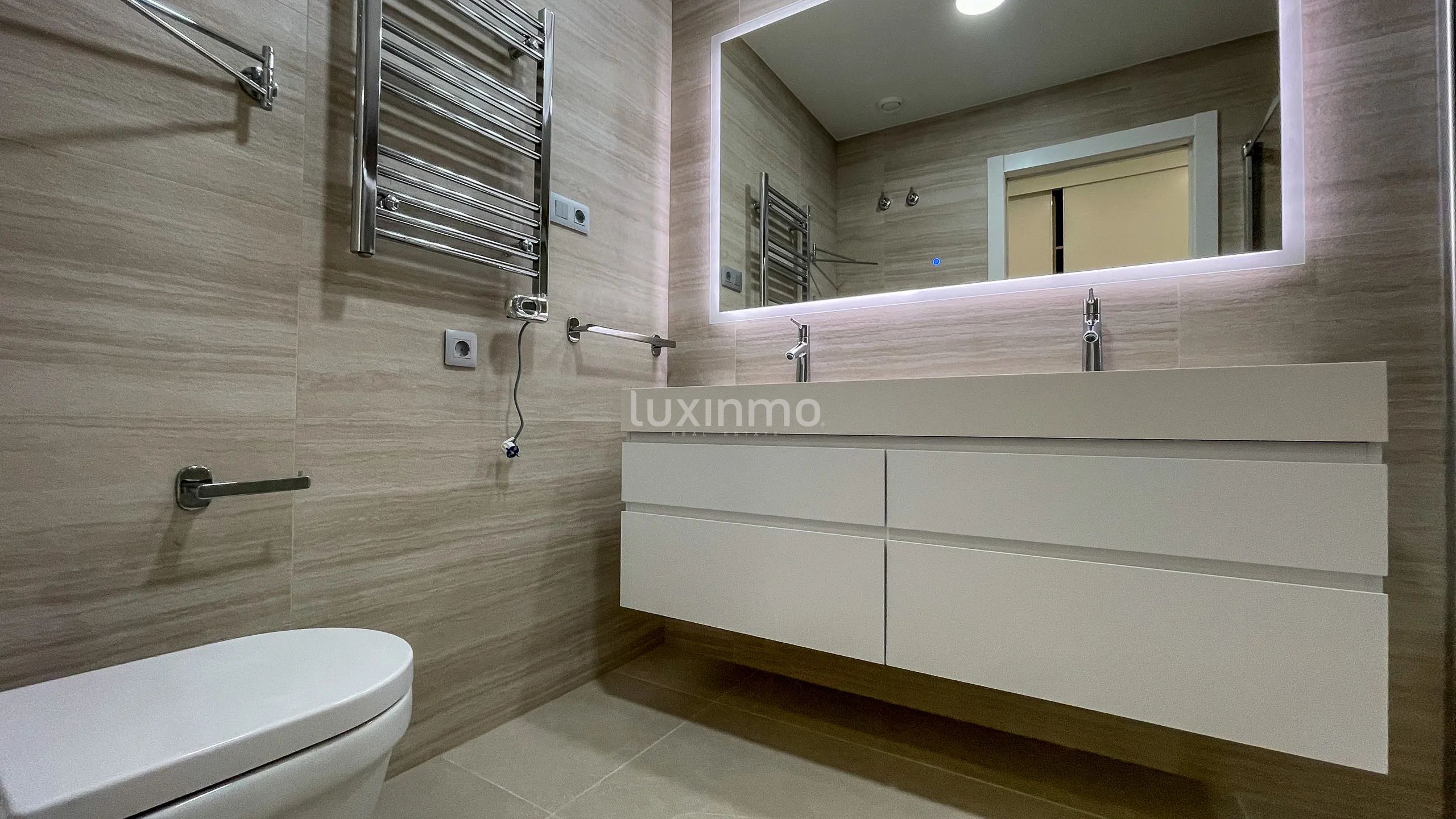 Wohnung in Benidorm zur Langzeitmiete mit Meerblick — photo 13