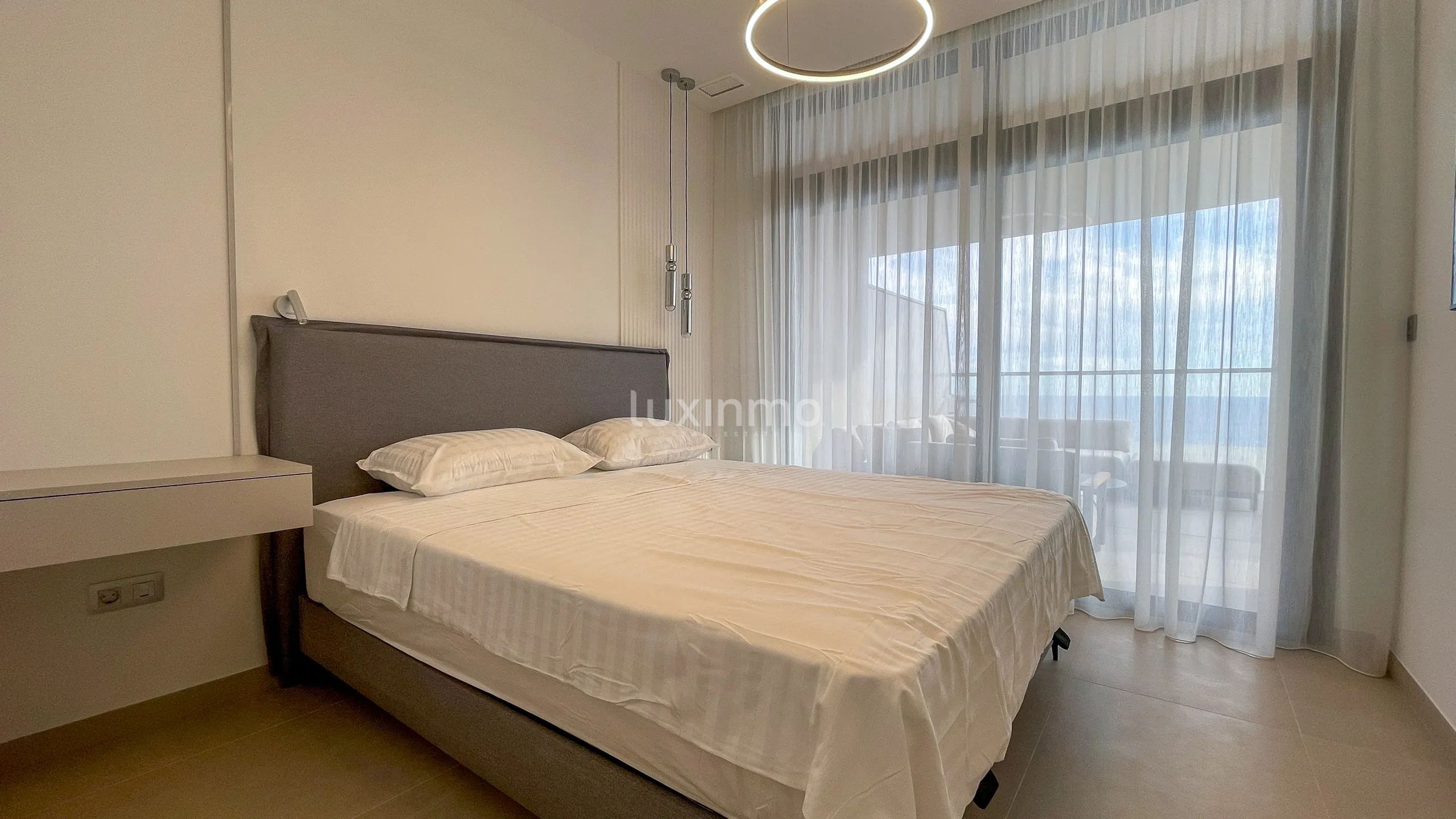 Wohnung in Benidorm zur Langzeitmiete mit Meerblick — photo 11