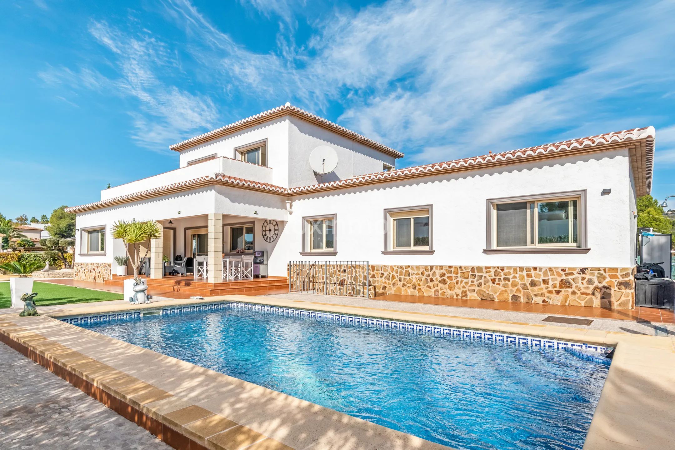 Charmigt fristående hus vid Medelhavet i Cometa-Carrió, Calpe — photo 1
