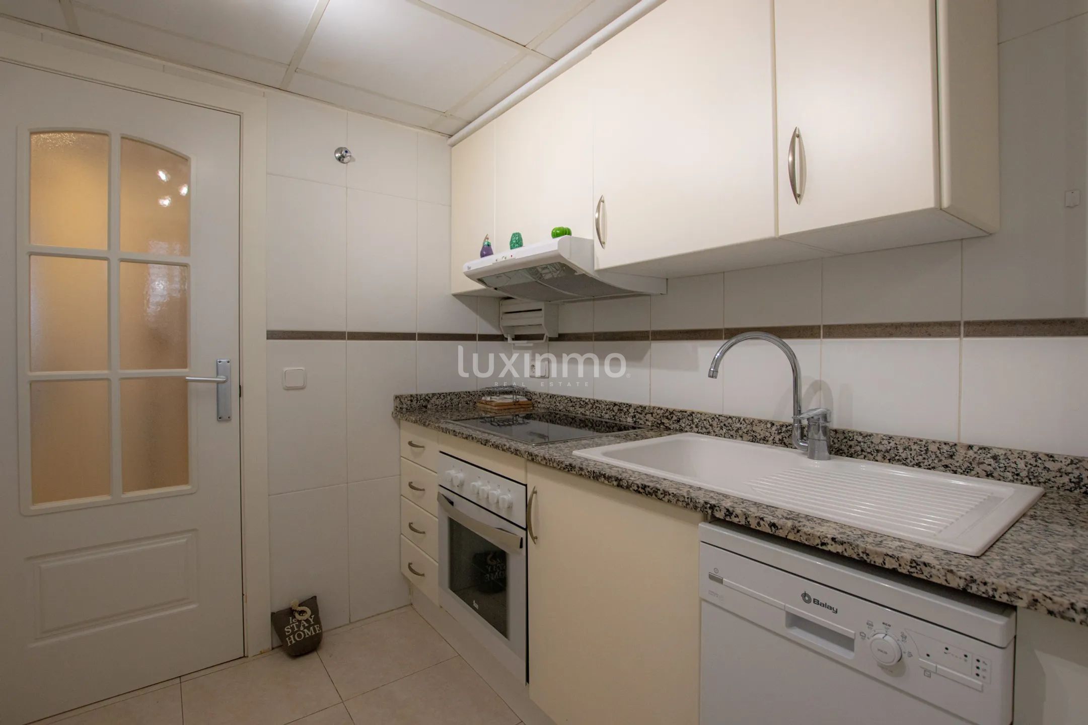Flat for rent with panoramic sea views in Calpe — photo 8