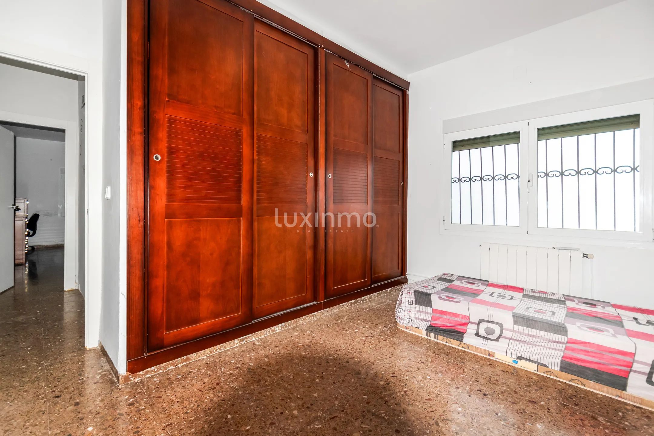 House with private pool for sale in Albir — photo 6