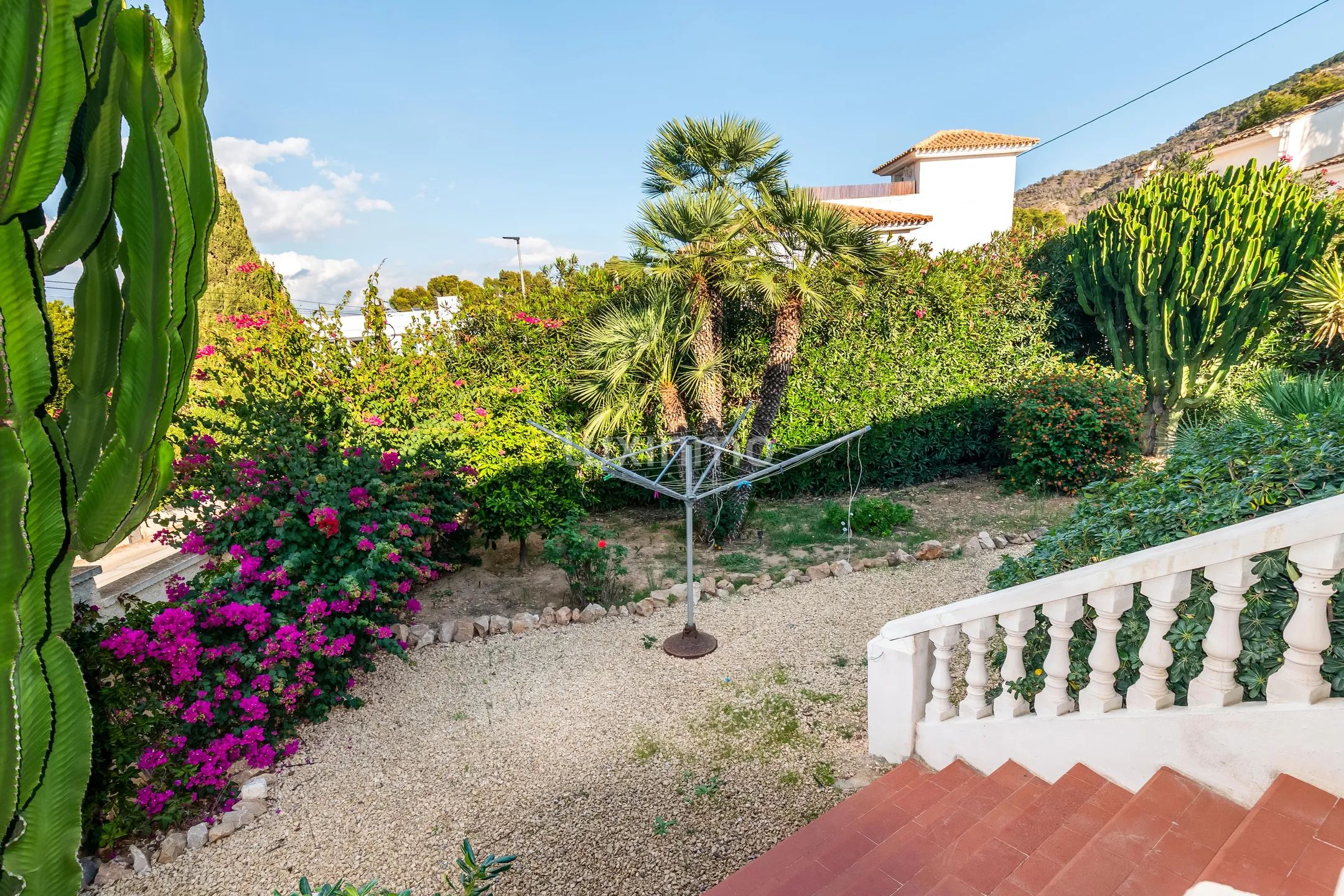 House with private pool for sale in Albir — photo 15