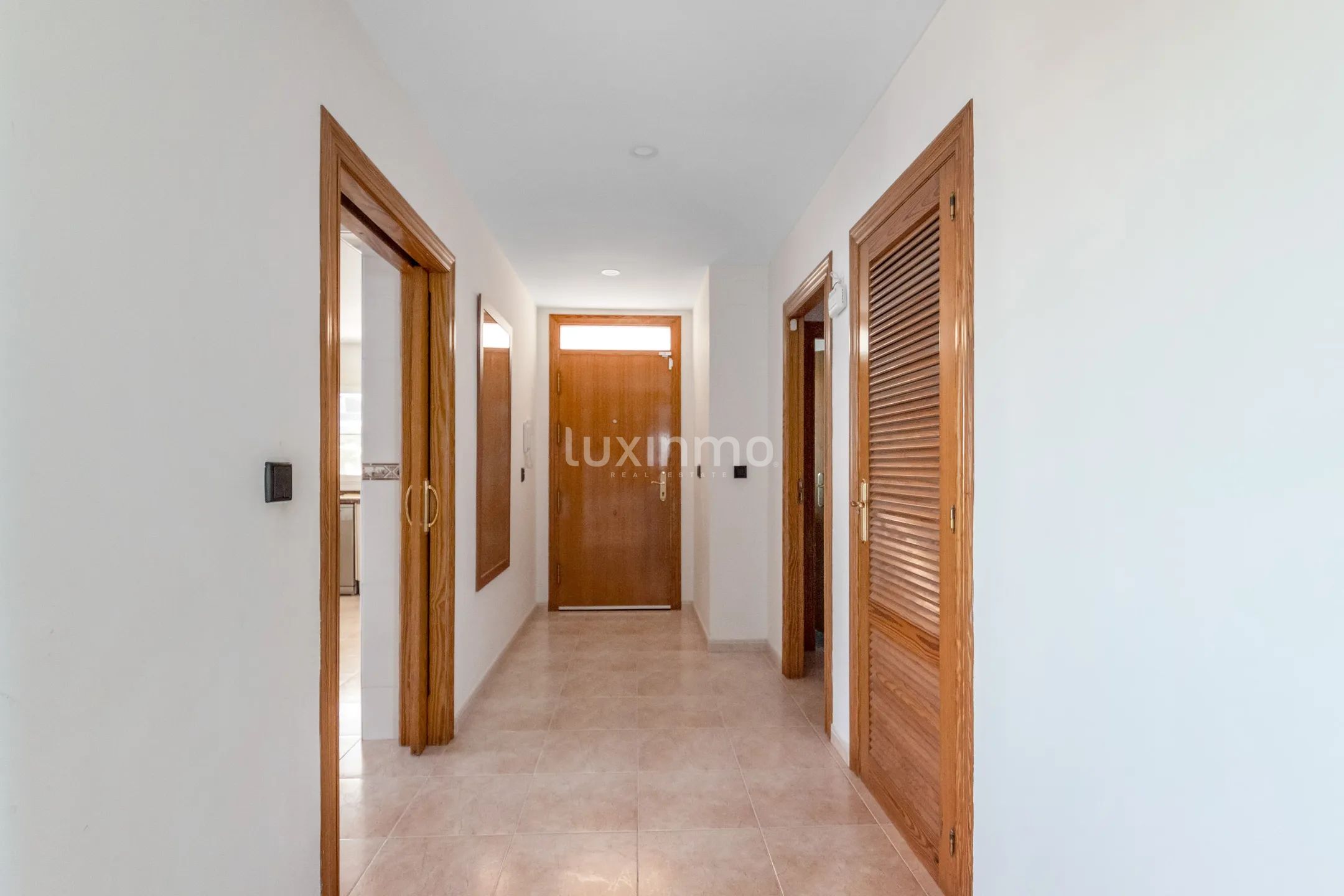 Stunning 5-Bedroom Modern Detached House with Sea Views in Mutxamel — photo 6