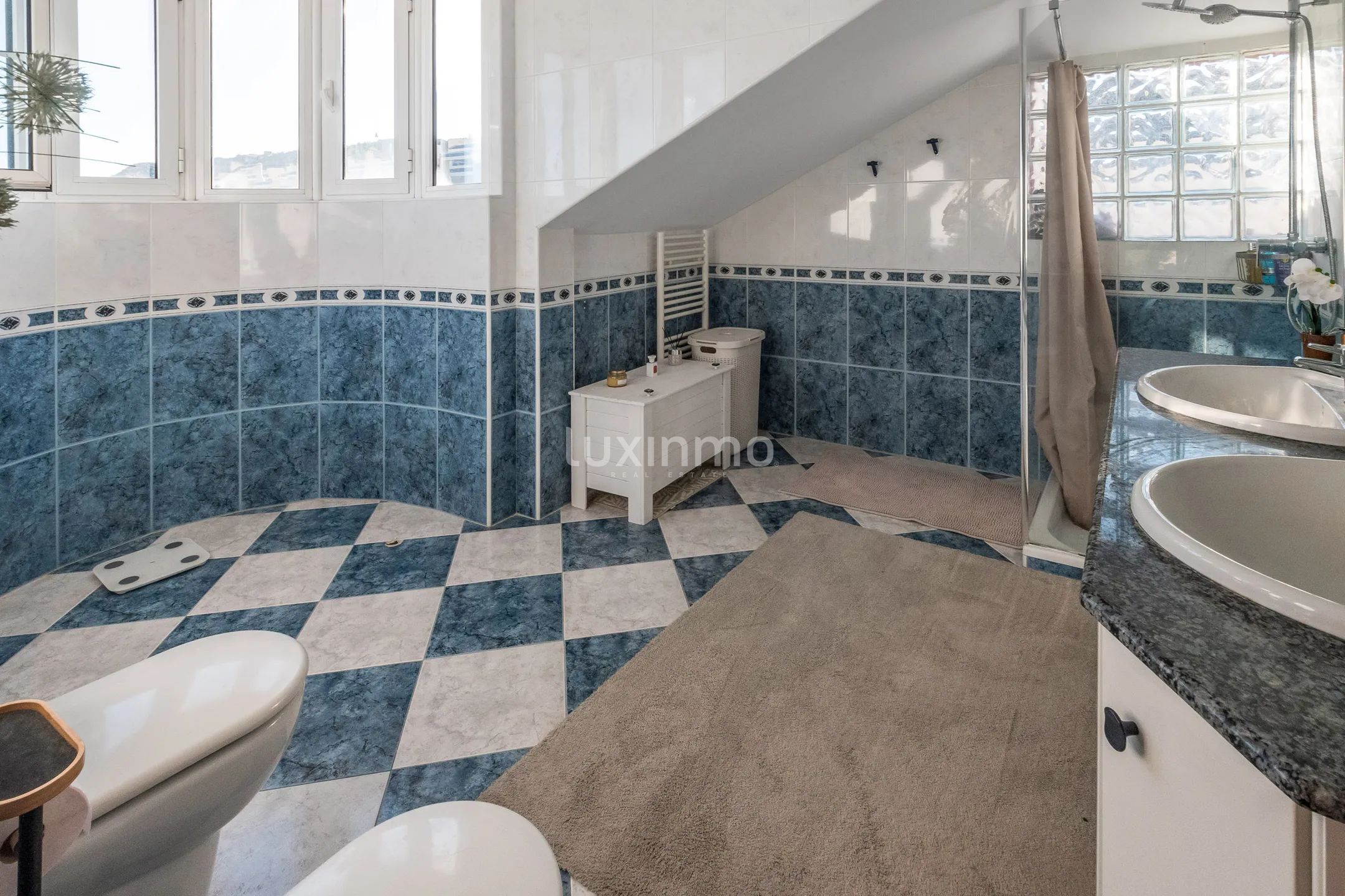 Stunning 5-Bedroom Modern Detached House with Sea Views in Mutxamel — photo 55