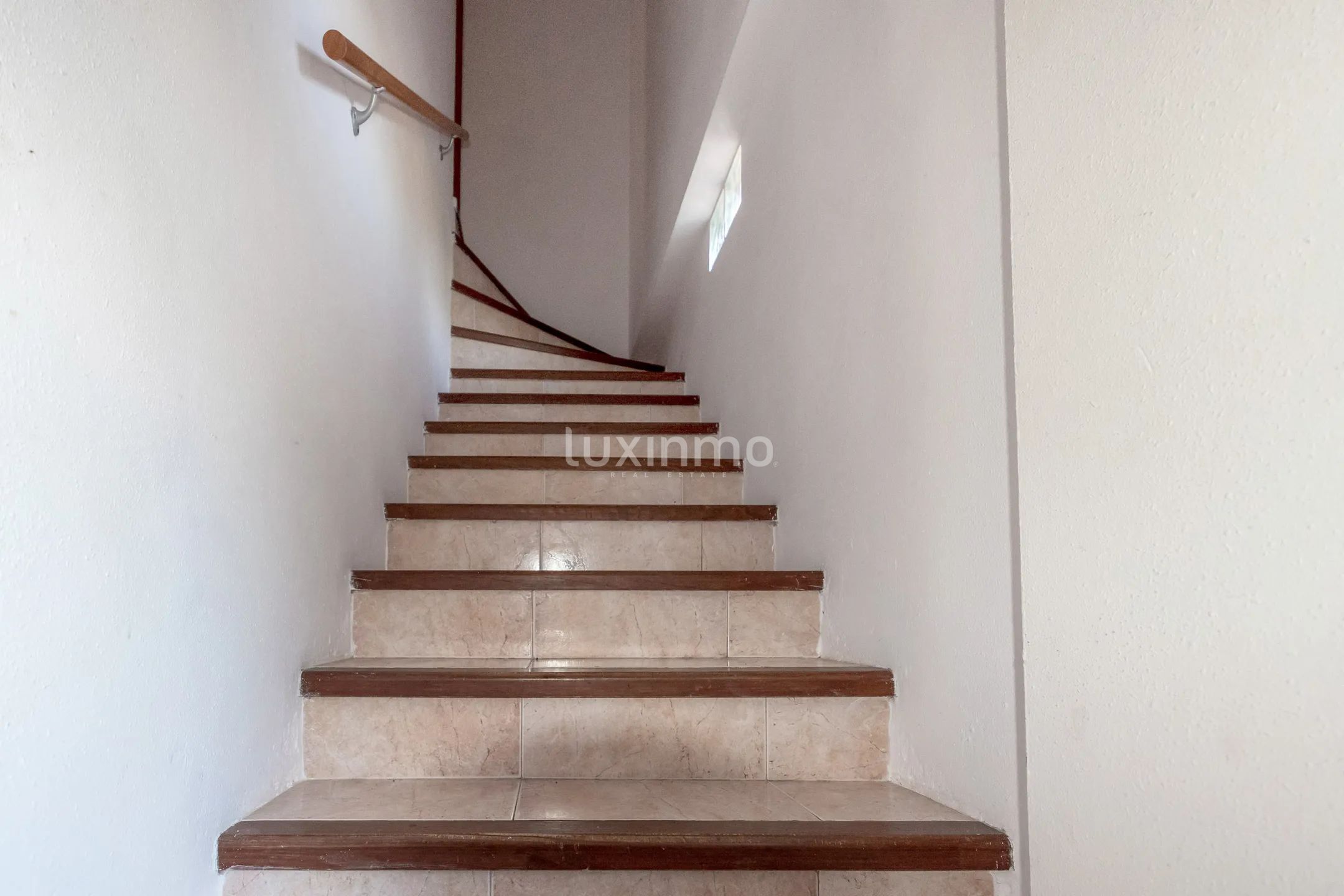 Stunning 5-Bedroom Modern Detached House with Sea Views in Mutxamel — photo 14