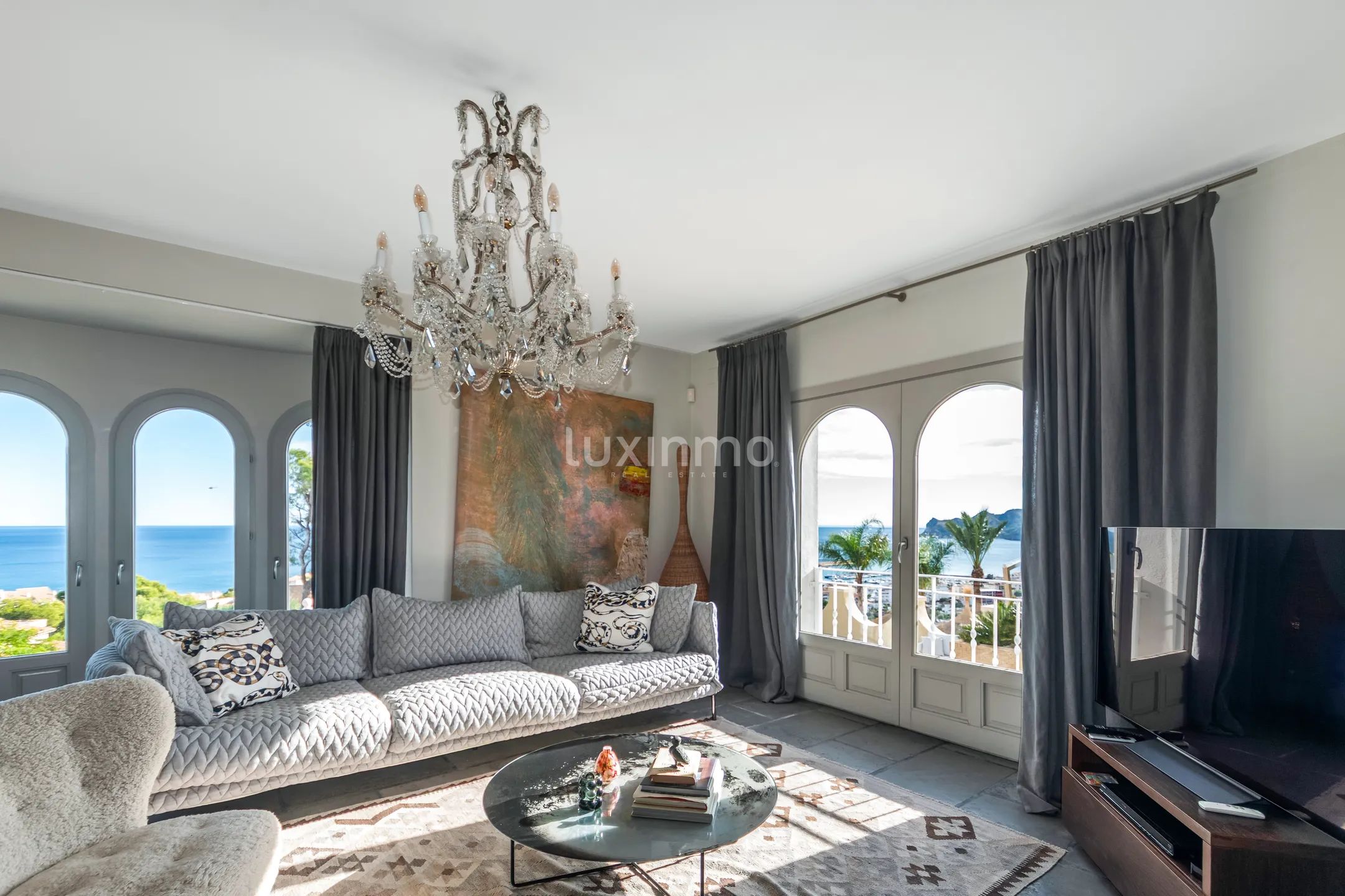 Majestic villa with sea views for sale in Altea — photo 6