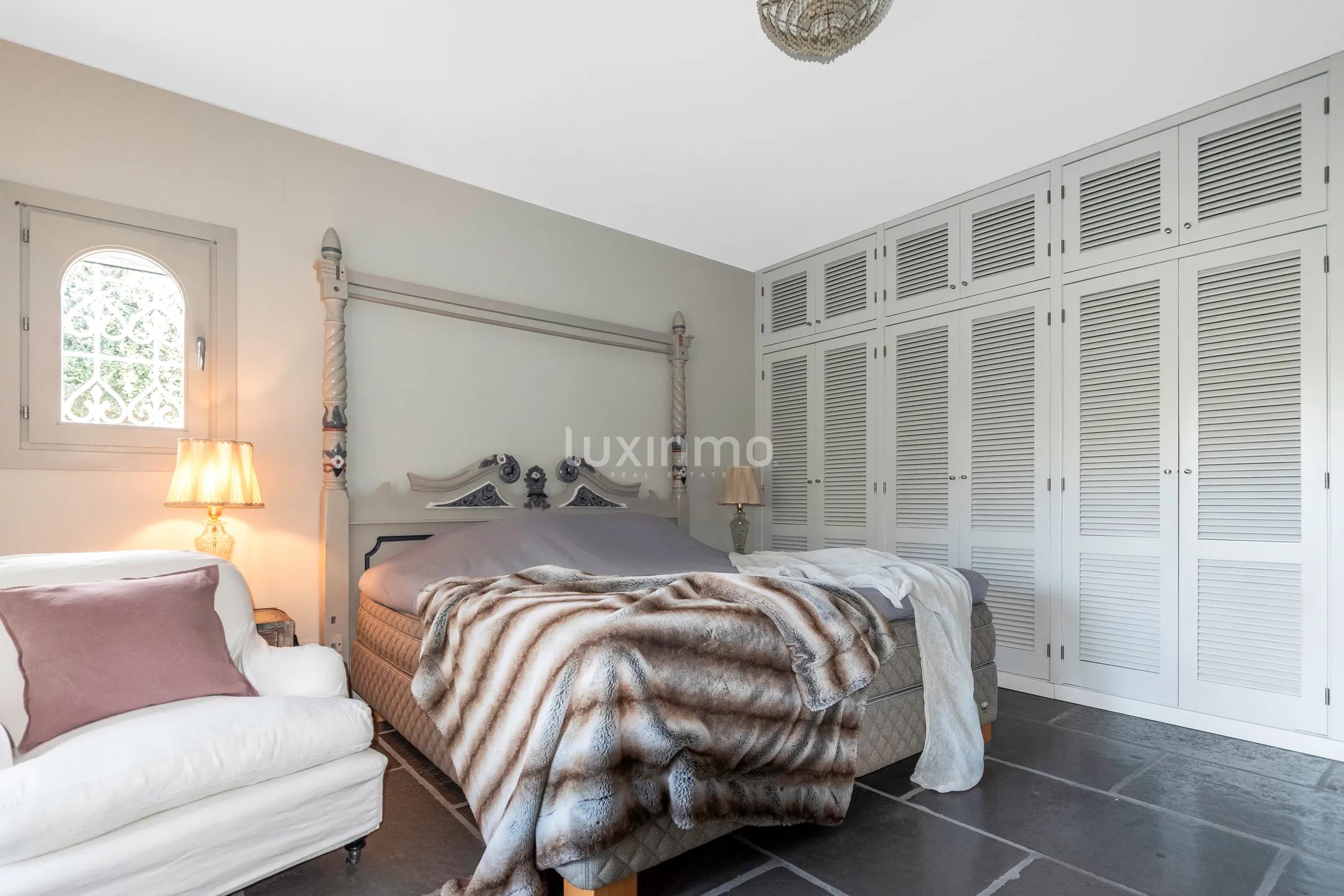 Majestetisk villa med havutsikt til salgs i Altea — photo 30