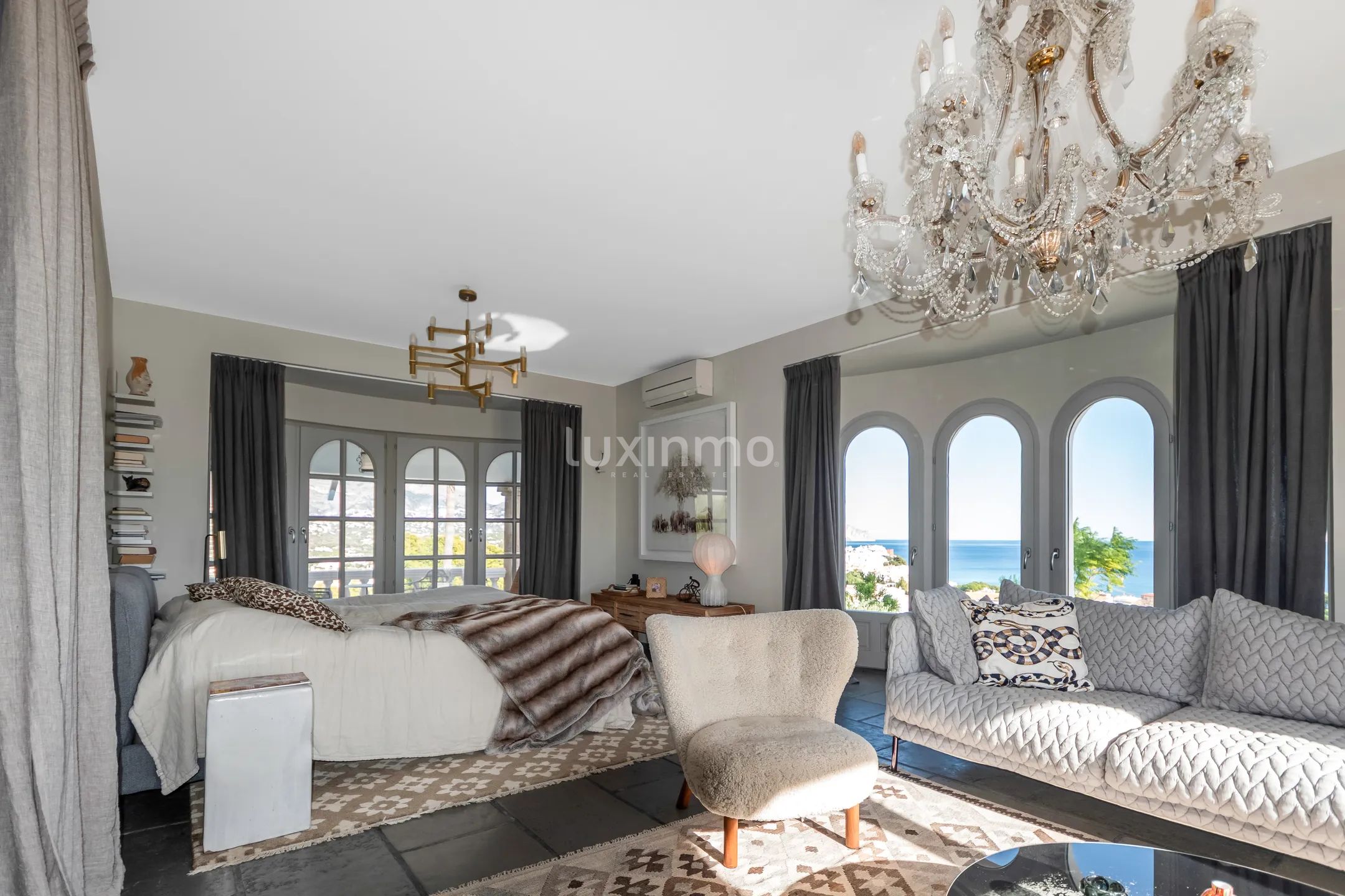 Majestic villa with sea views for sale in Altea — photo 8