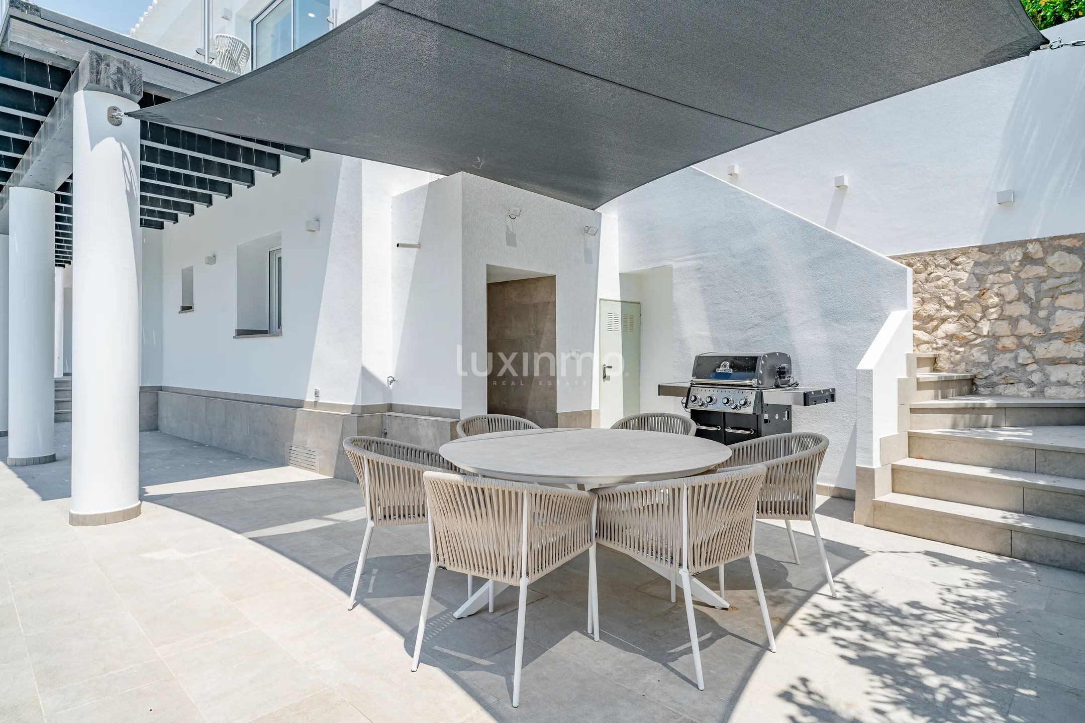 Stunning remodeled sea view villa in Calpe, Costa Blanca — photo 28