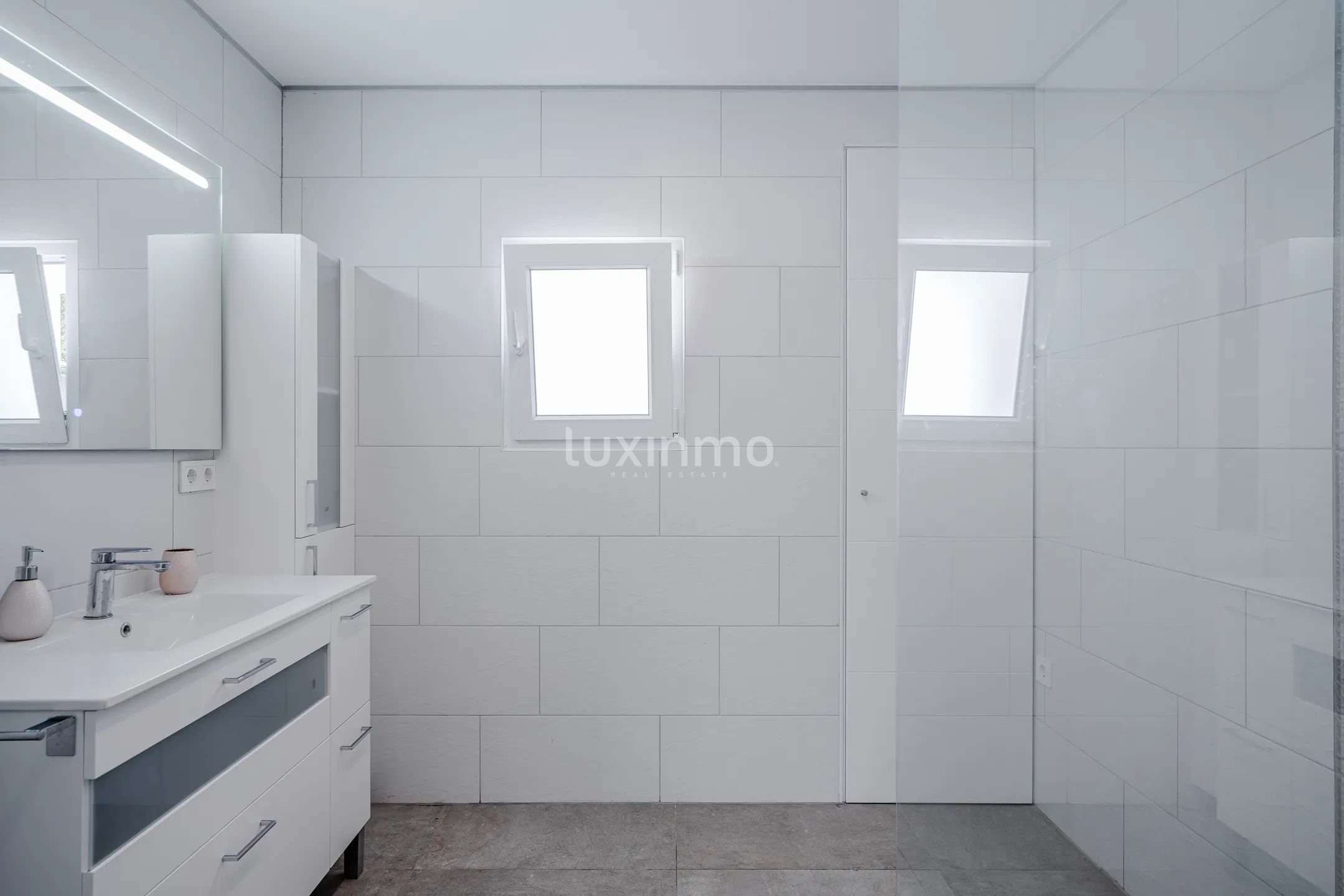 Wunderschöne renovierte Villa mit Meerblick in Calpe, Costa Blanca — photo 26