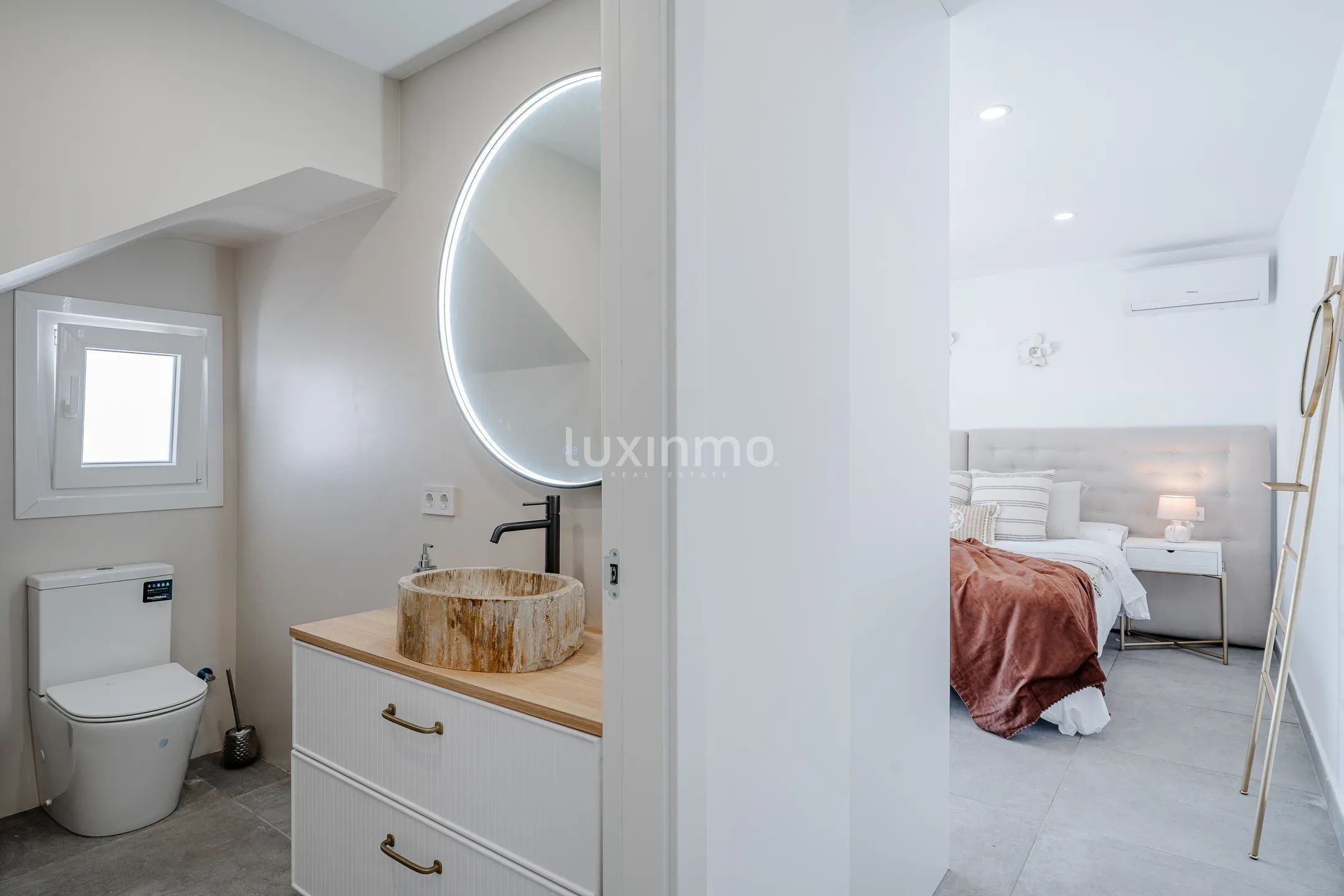 Wunderschöne renovierte Villa mit Meerblick in Calpe, Costa Blanca — photo 15