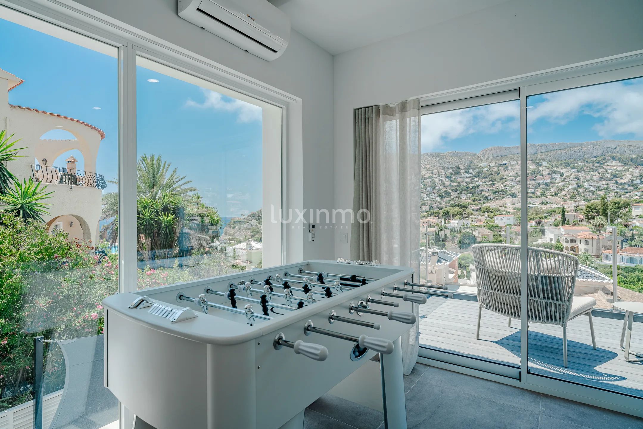 Stunning remodeled sea view villa in Calpe, Costa Blanca — photo 34