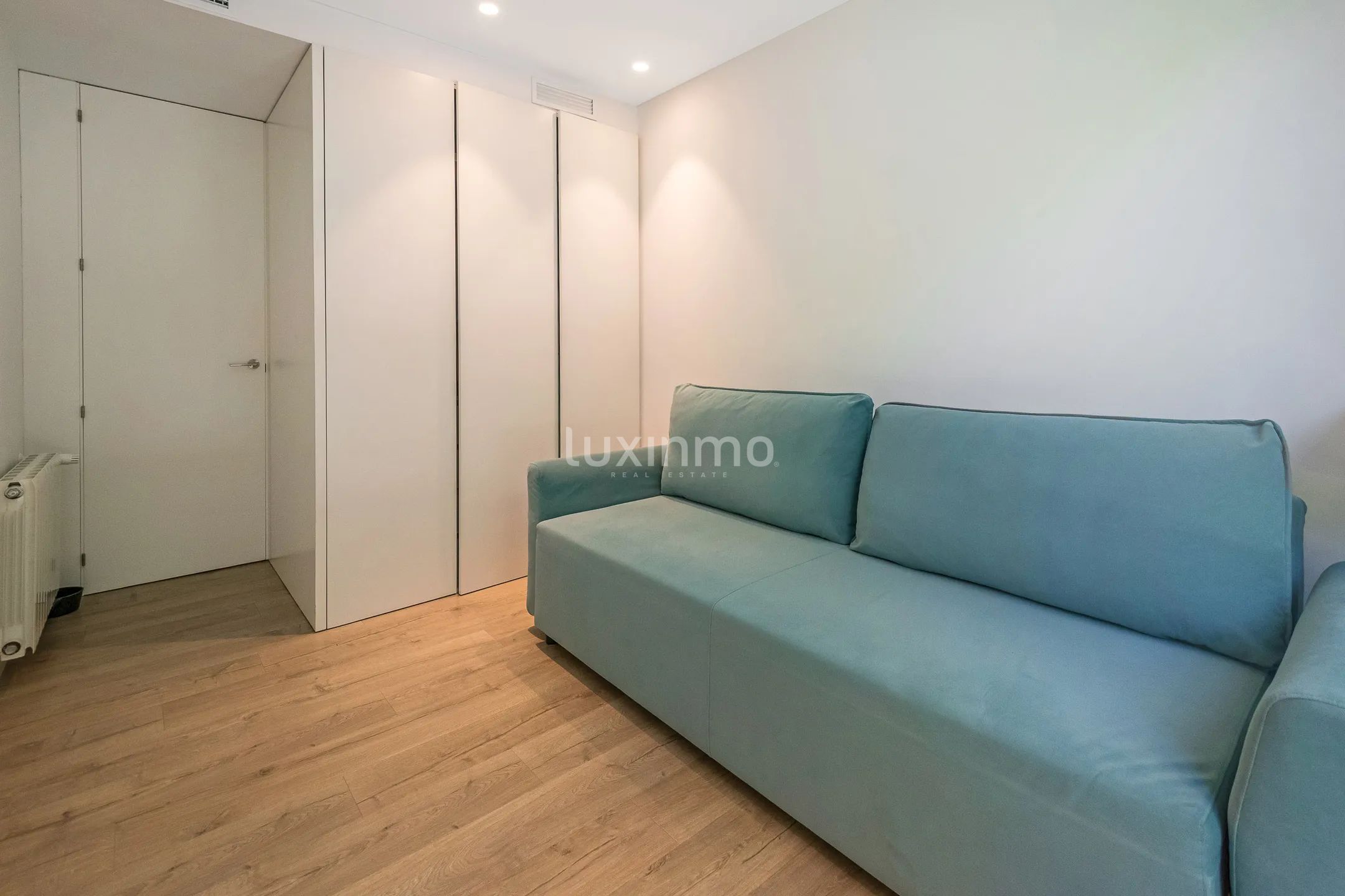 Lujoso apartamento de 4 dormitorios en Playa de San Juan, Alicante — photo 34