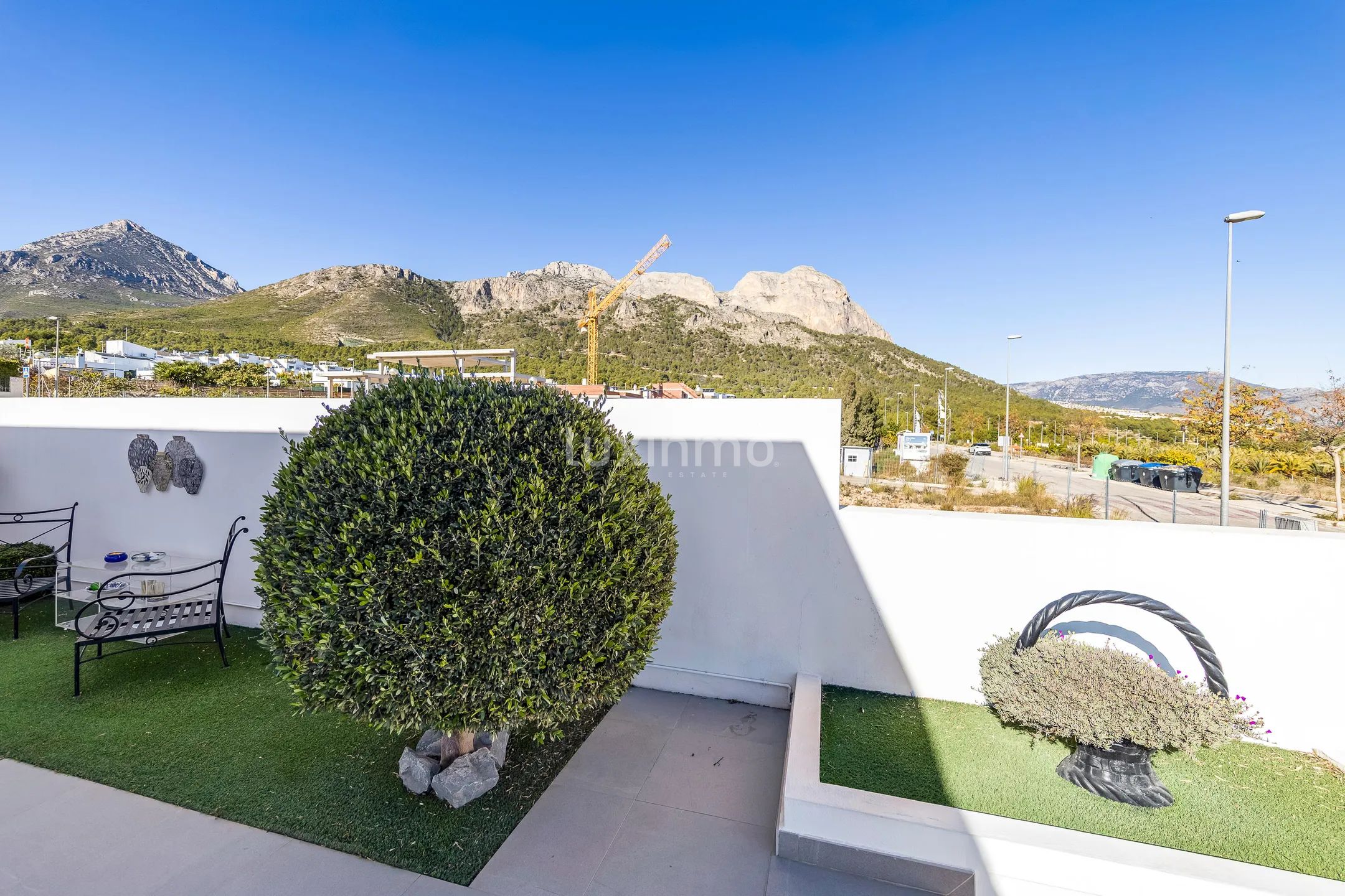 Modern 2 bedroom villa for sale with open views in Polop — photo 29