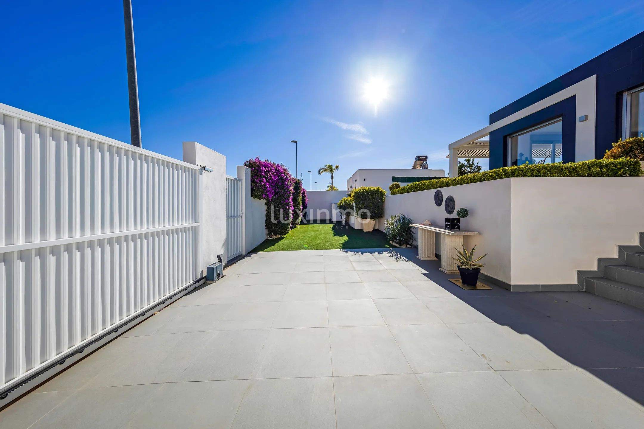Modern 2 bedroom villa for sale with open views in Polop — photo 11