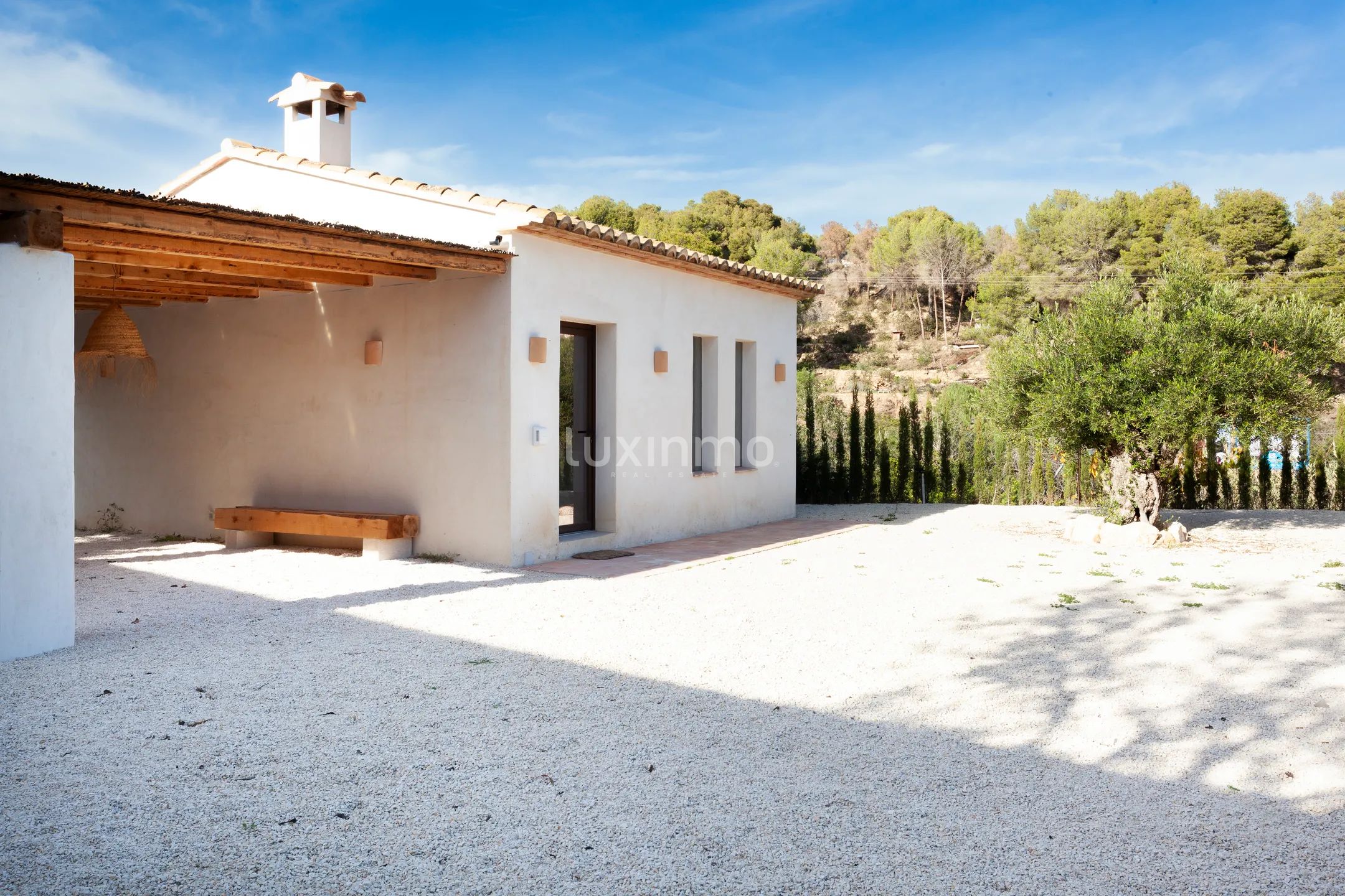 Encantadora casa independiente con vistas panorámicas en alquiler en Benissa La Fustera — photo 4