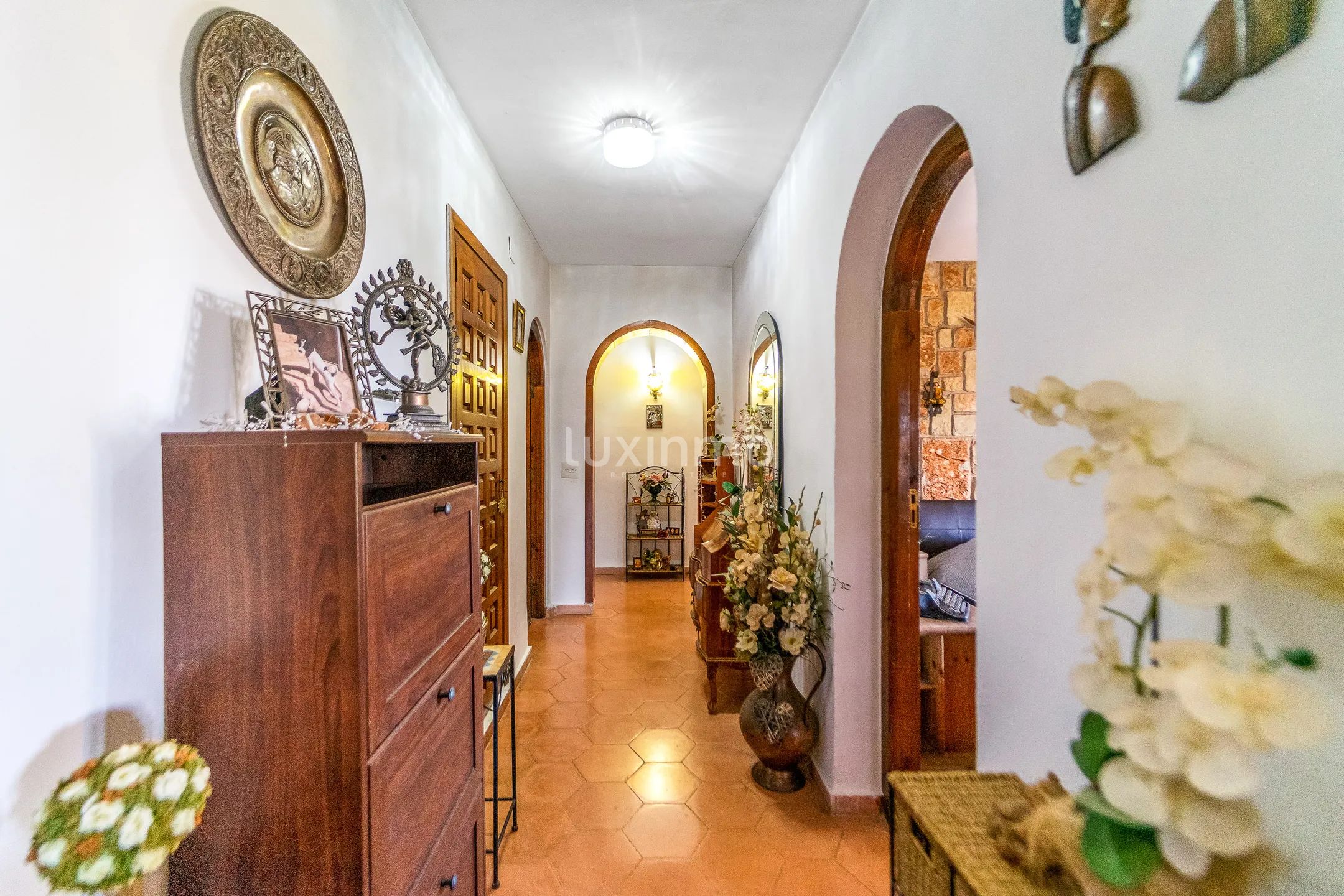 Mediterranean villa with sea views and sunny south-facing orientation in Benissa — photo 8