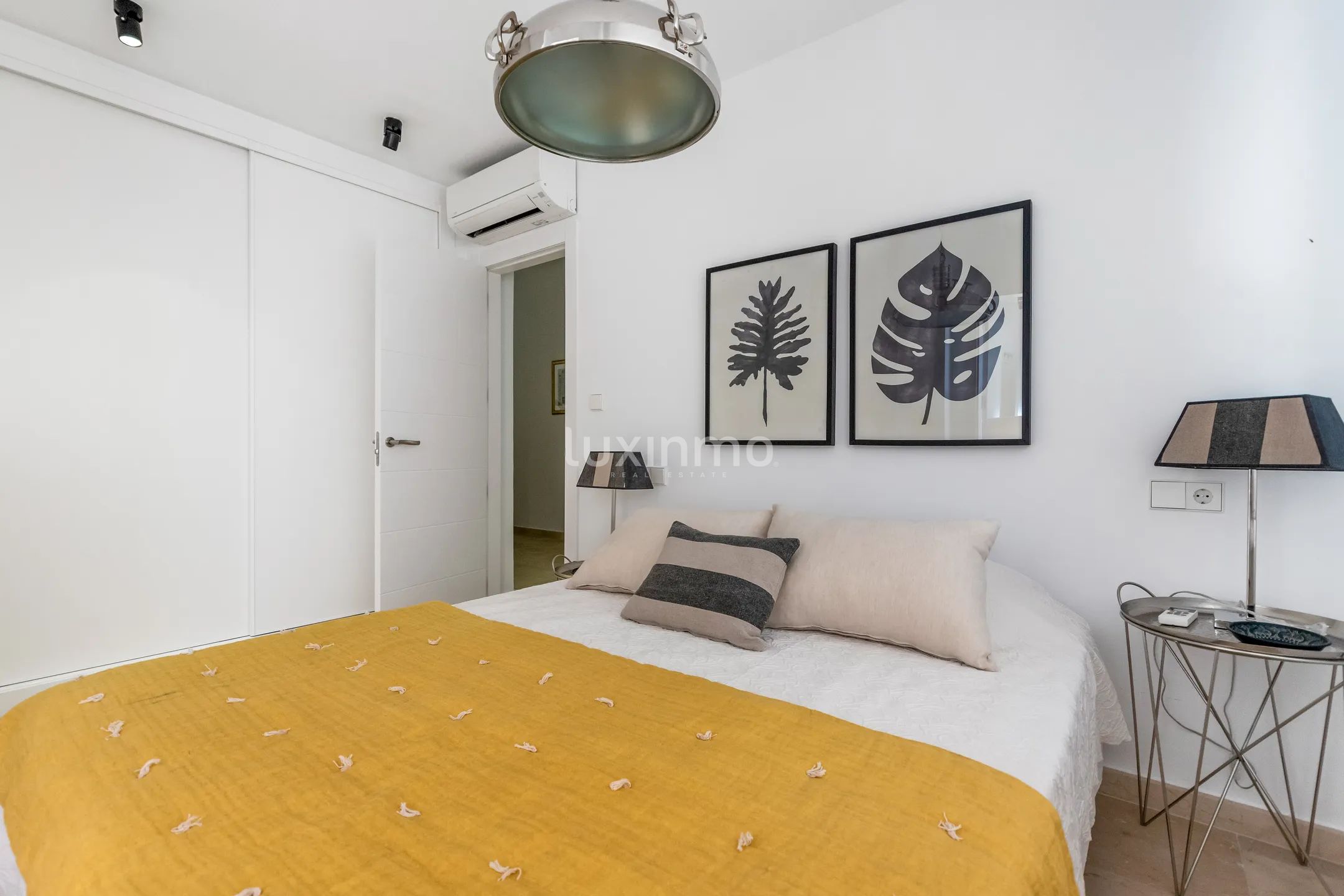 Villa with sea views for sale in Altea — photo 23