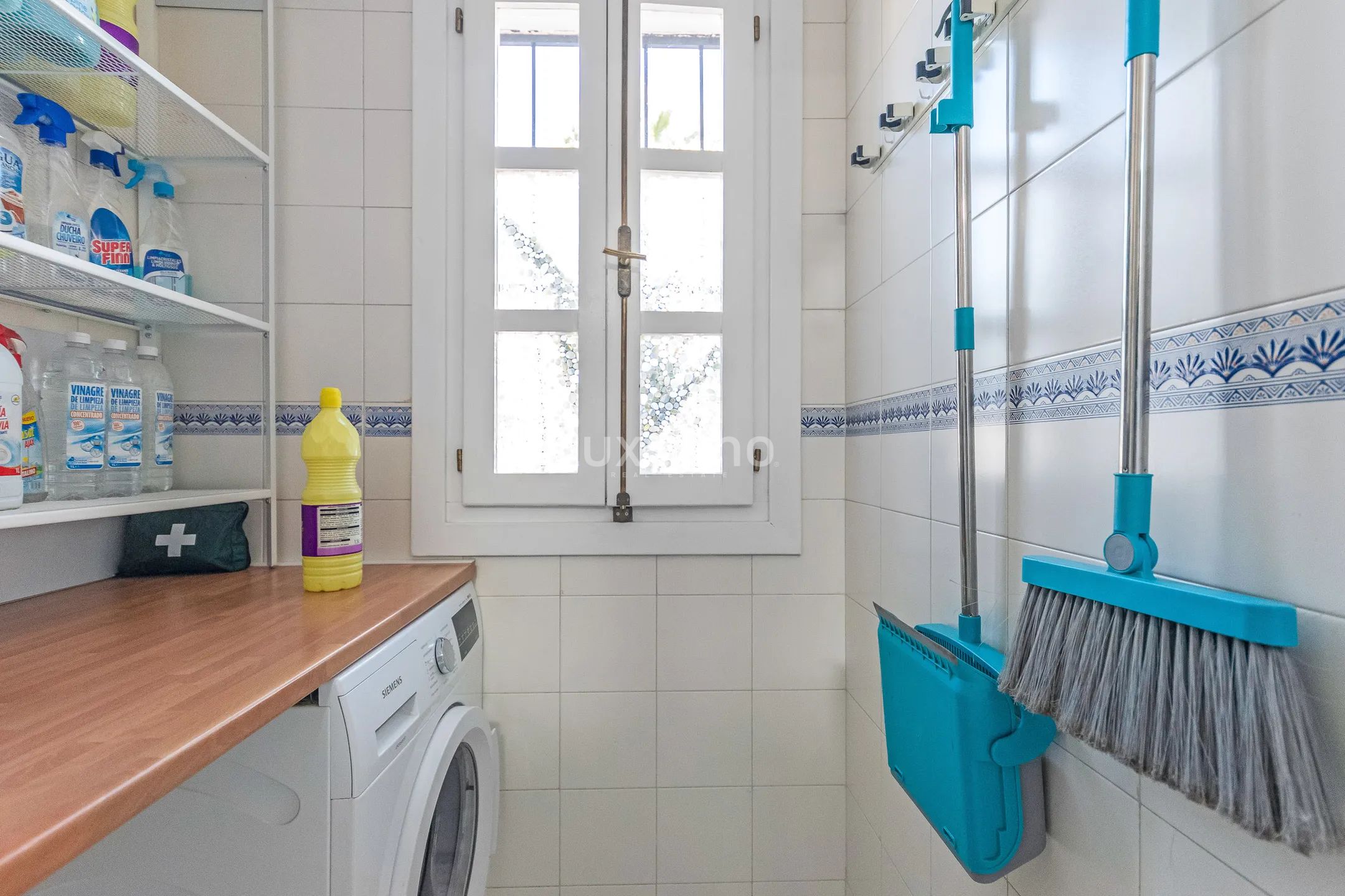 Очаровательный средиземноморский таунхаус с видом на море в Гольф Баия, Финестрат — photo 21