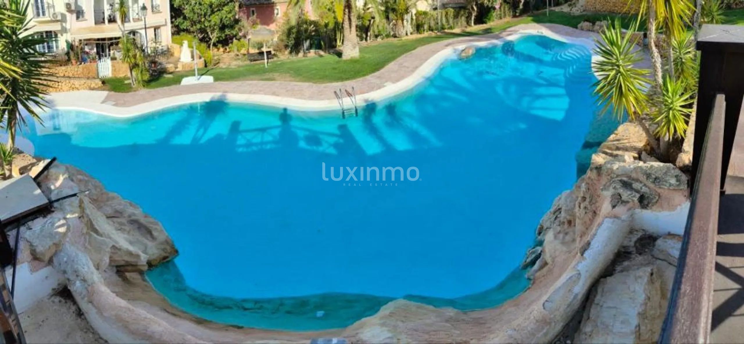 Очаровательный средиземноморский таунхаус с видом на море в Гольф Баия, Финестрат — photo 25