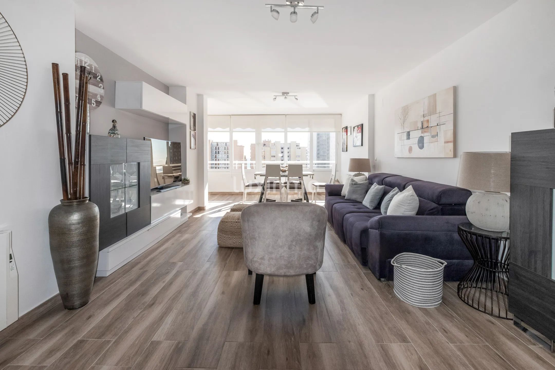 Prachtig gerenoveerd appartement met uitzicht op zee in Playa Poniente — photo 8