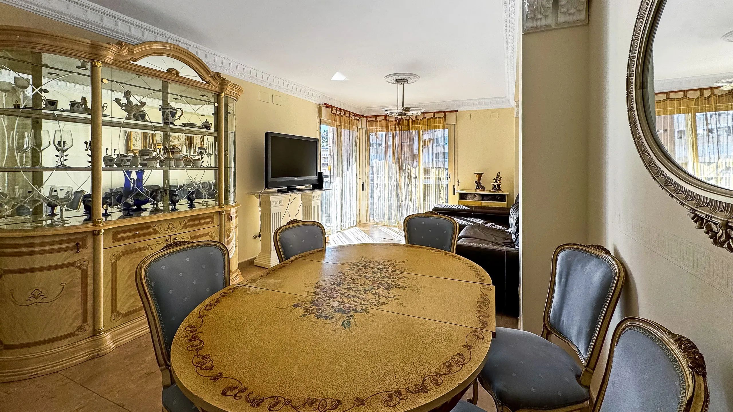 Apartament z 2 sypialniami blisko plaży z widokiem na morze w Cala Finestrat — photo 3