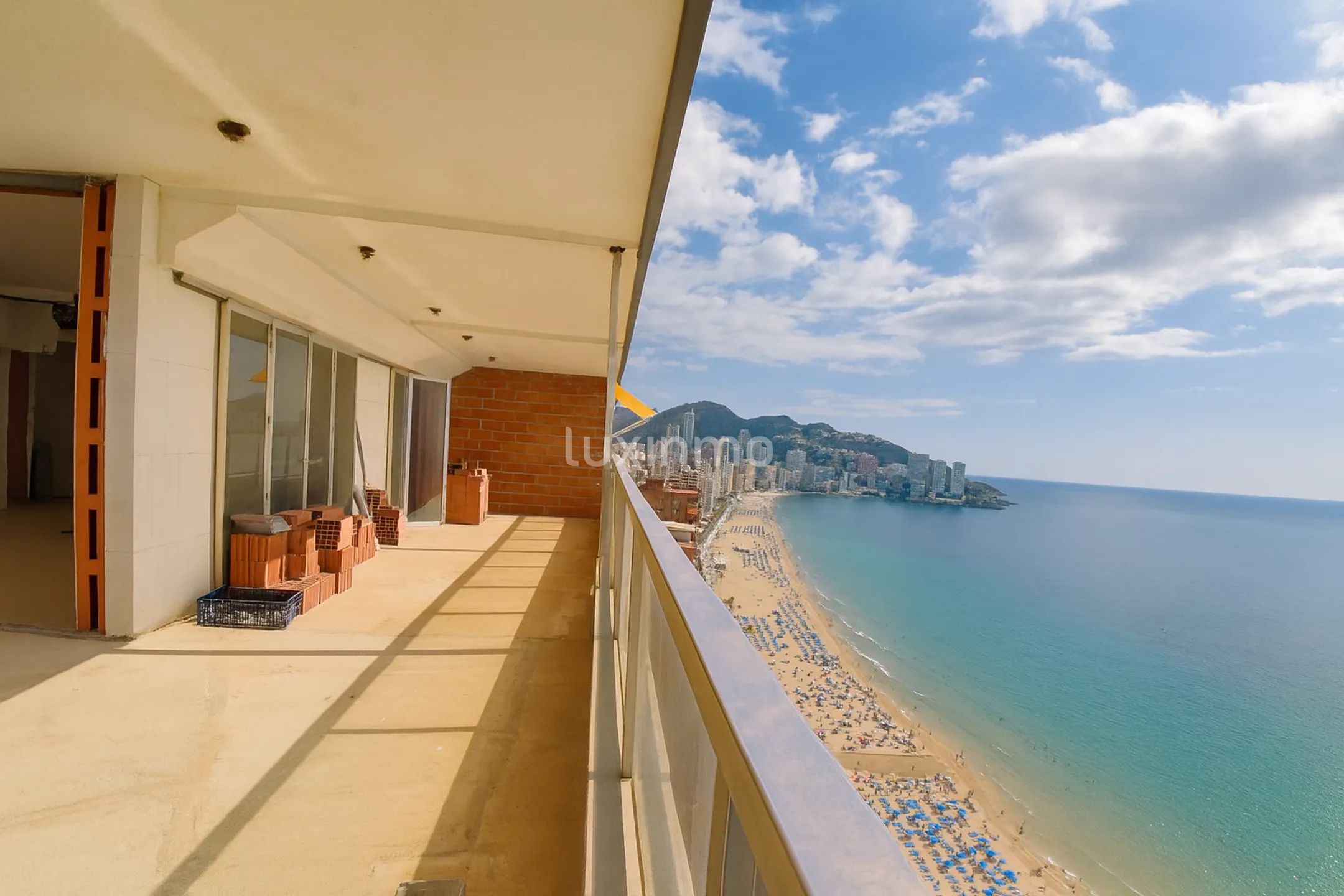 Investieren Sie in Höhe: eine Chance, das beste Penthouse in der Region Benidorm zu gestalten