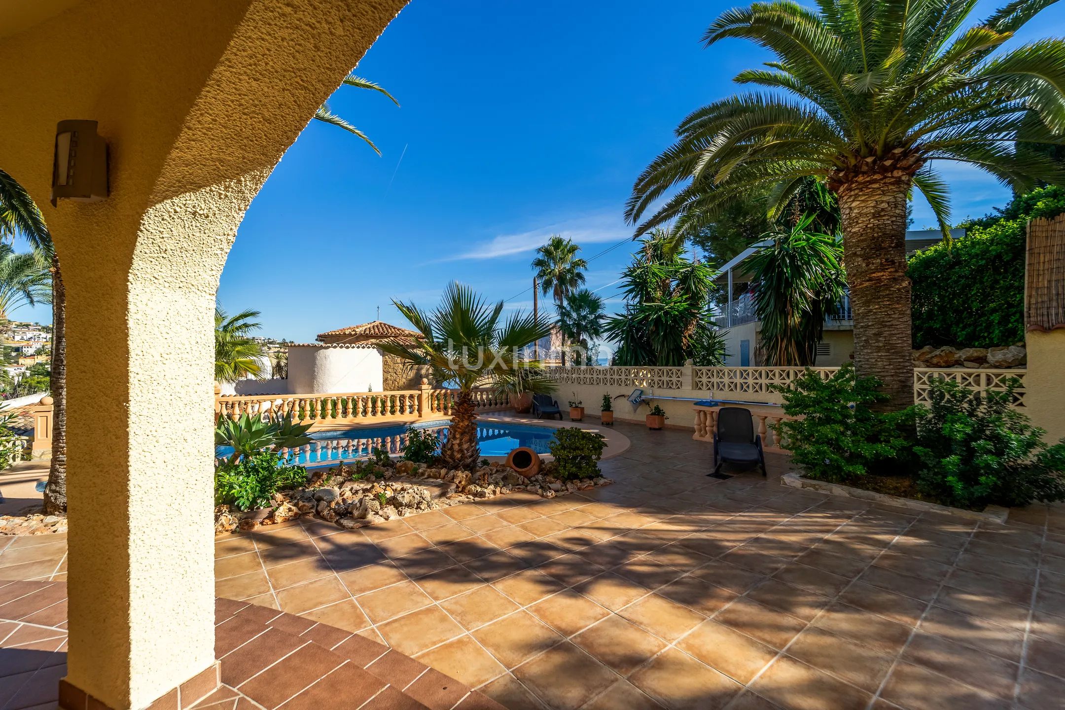 Impresionante villa mediterránea de 5 dormitorios con preciosas vistas al mar en Calpe — photo 33