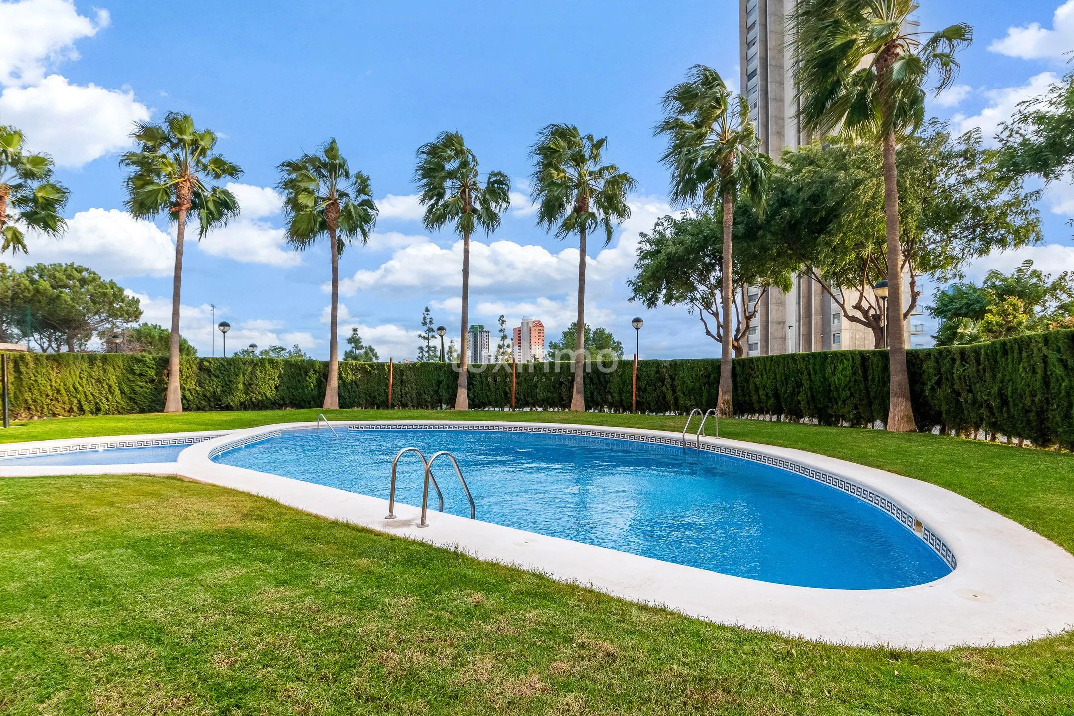 Renovated flat with sea views in Benidorm — photo 25