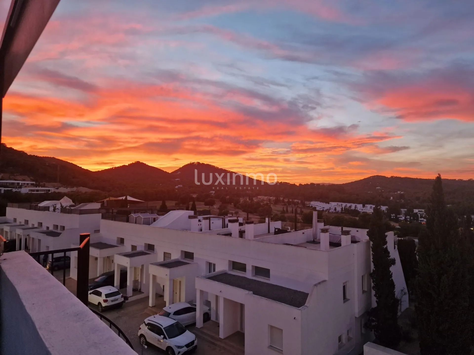 4-Bedroom modern semi-detached house with mountain views in Roca Llisa — photo 33