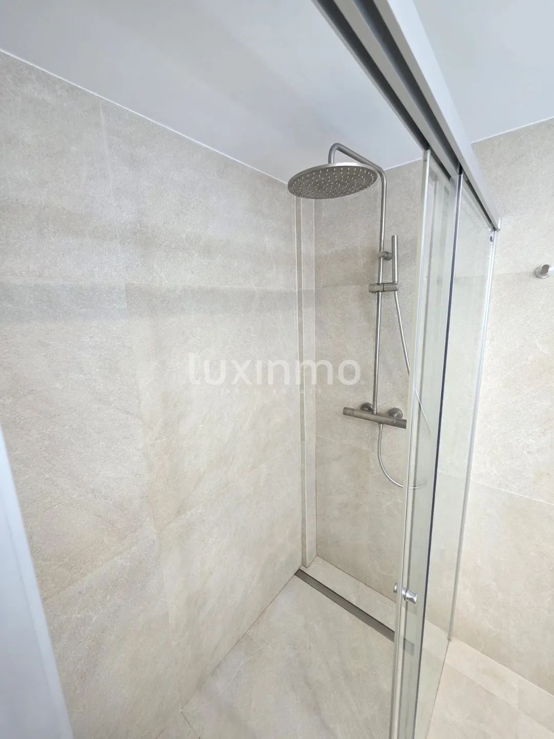 4-Bedroom modern semi-detached house with mountain views in Roca Llisa — photo 21