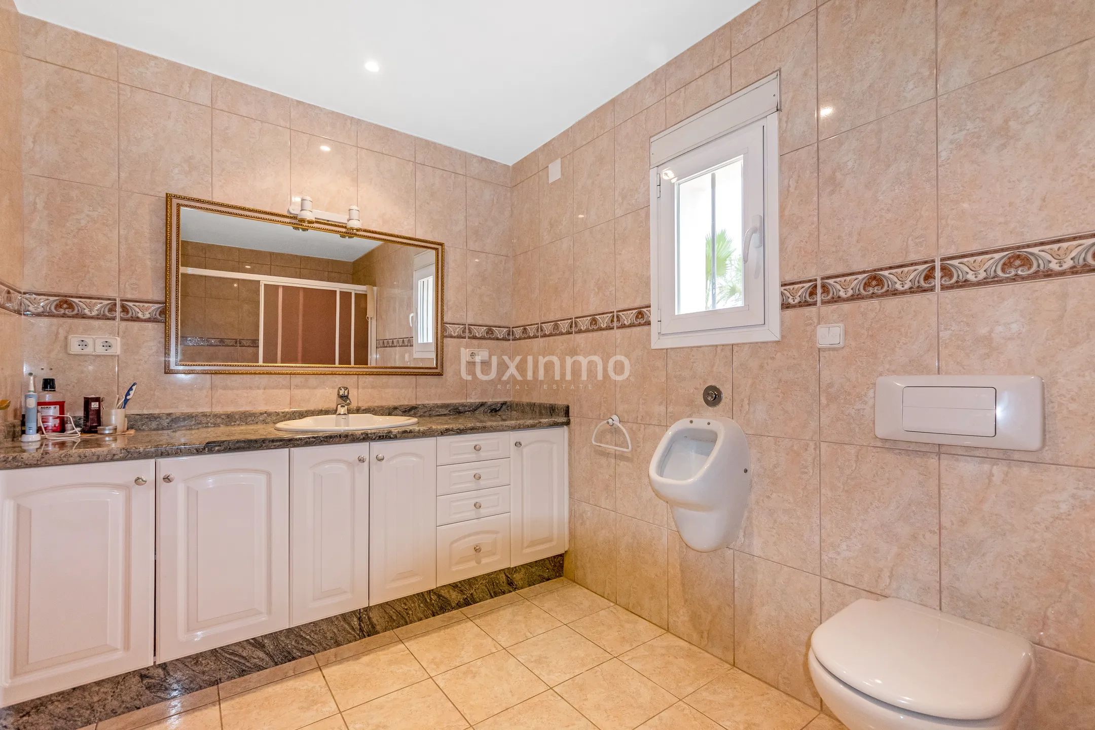 House with private pool and large plot for sale in Altea — photo 13