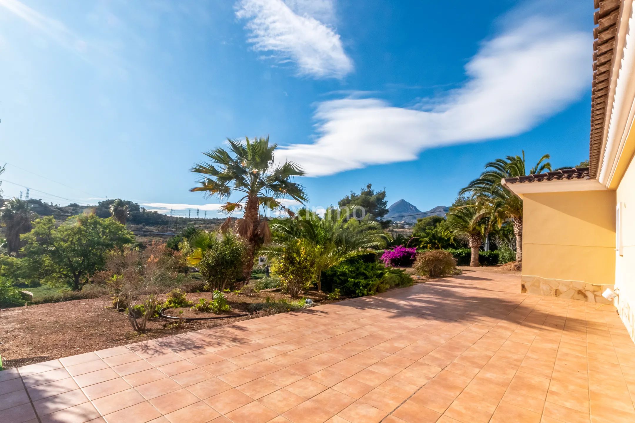 House with private pool and large plot for sale in Altea — photo 18
