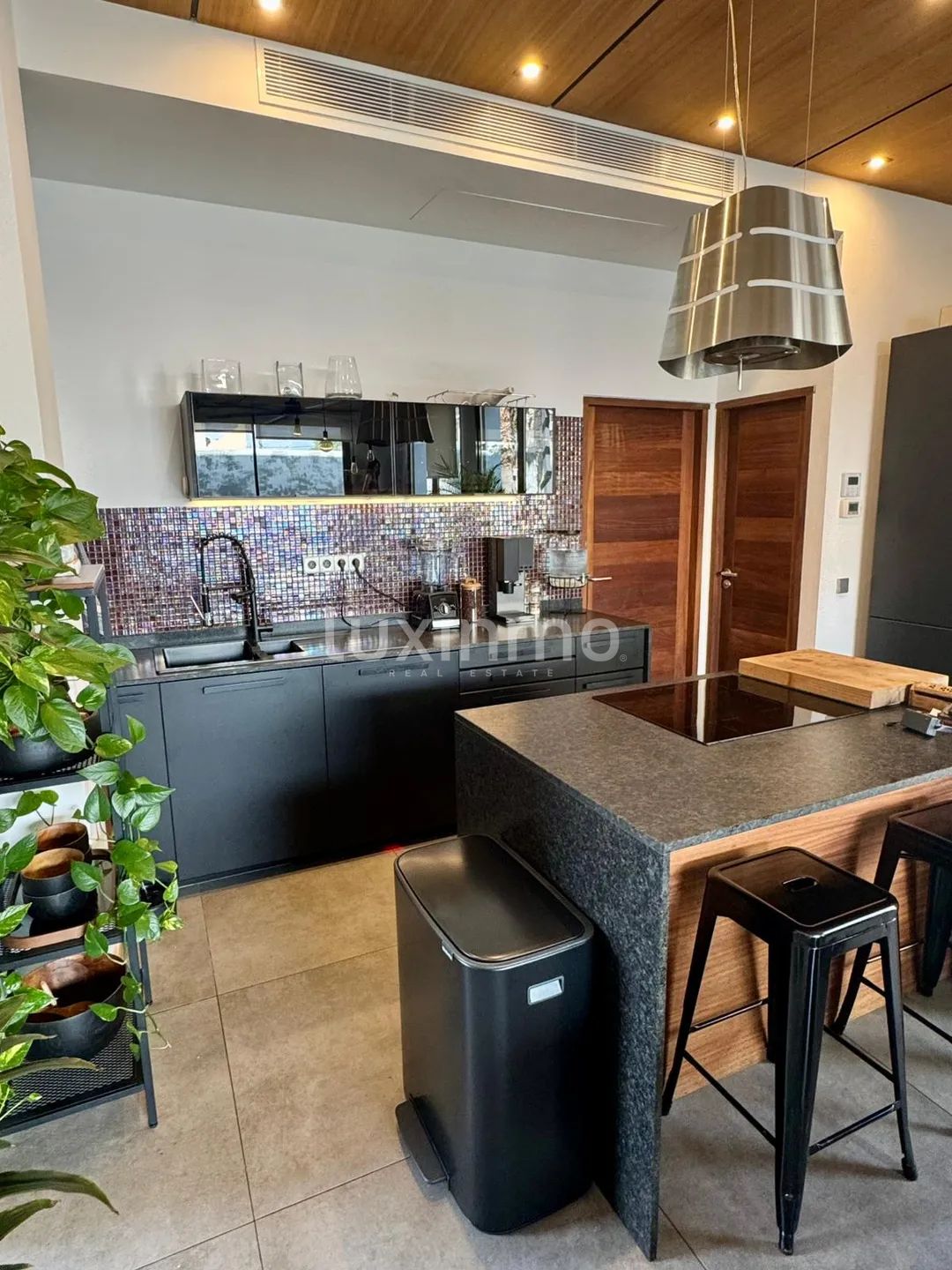 Stunning 3-Bedroom luxury ground floor in Sant Josep — photo 2